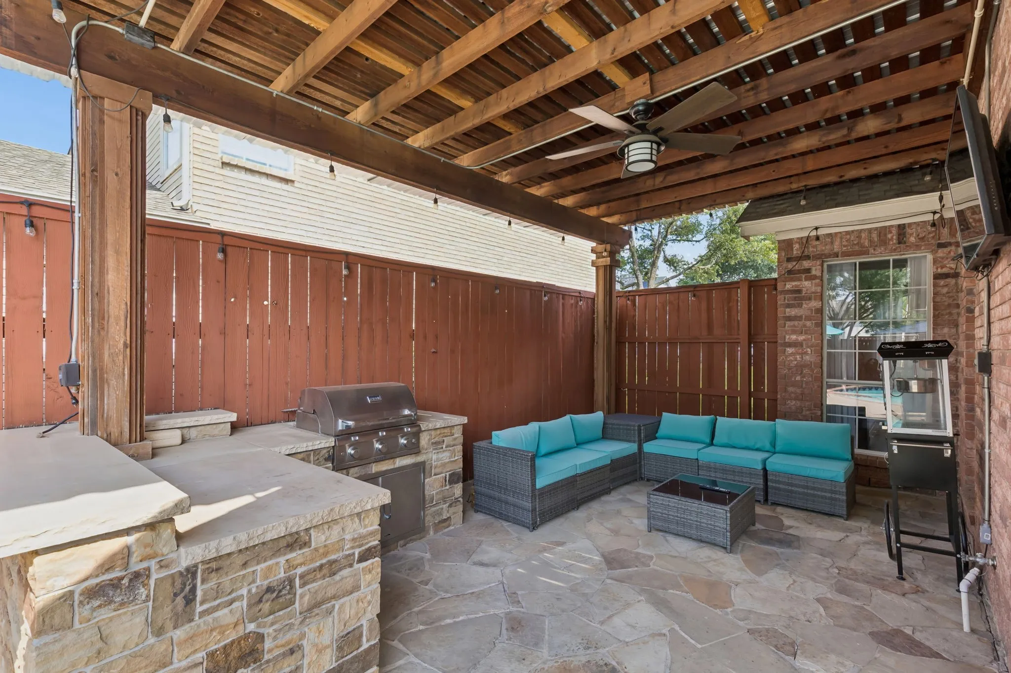 Single Family Residence For Sale in Collin County , 1733 Steamboat Drive, Plano, Texas 75025, 4 Bedroom, 3 Bathroom, 2 Garage spaces, 2,469 Sqft, built in 1988, mls#21292036, Real Estate Agent in Plano, Homes For Sale in Collin county, Homes For Sale in Plano, Realtor in Plano Texas, Real Estate Brokerage Independent Realty Texas, Luminita Cordes Realtor