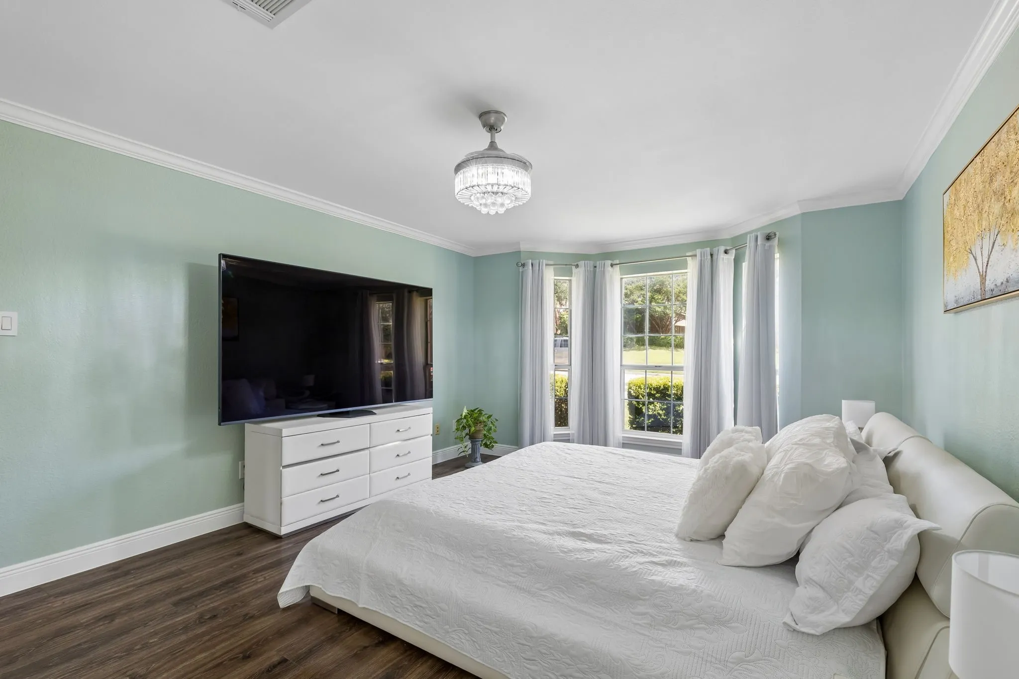 Single Family Residence For Sale in Collin County , 1733 Steamboat Drive, Plano, Texas 75025, 4 Bedroom, 3 Bathroom, 2 Garage spaces, 2,469 Sqft, built in 1988, mls#21292036, Real Estate Agent in Plano, Homes For Sale in Collin county, Homes For Sale in Plano, Realtor in Plano Texas, Real Estate Brokerage Independent Realty Texas, Luminita Cordes Realtor