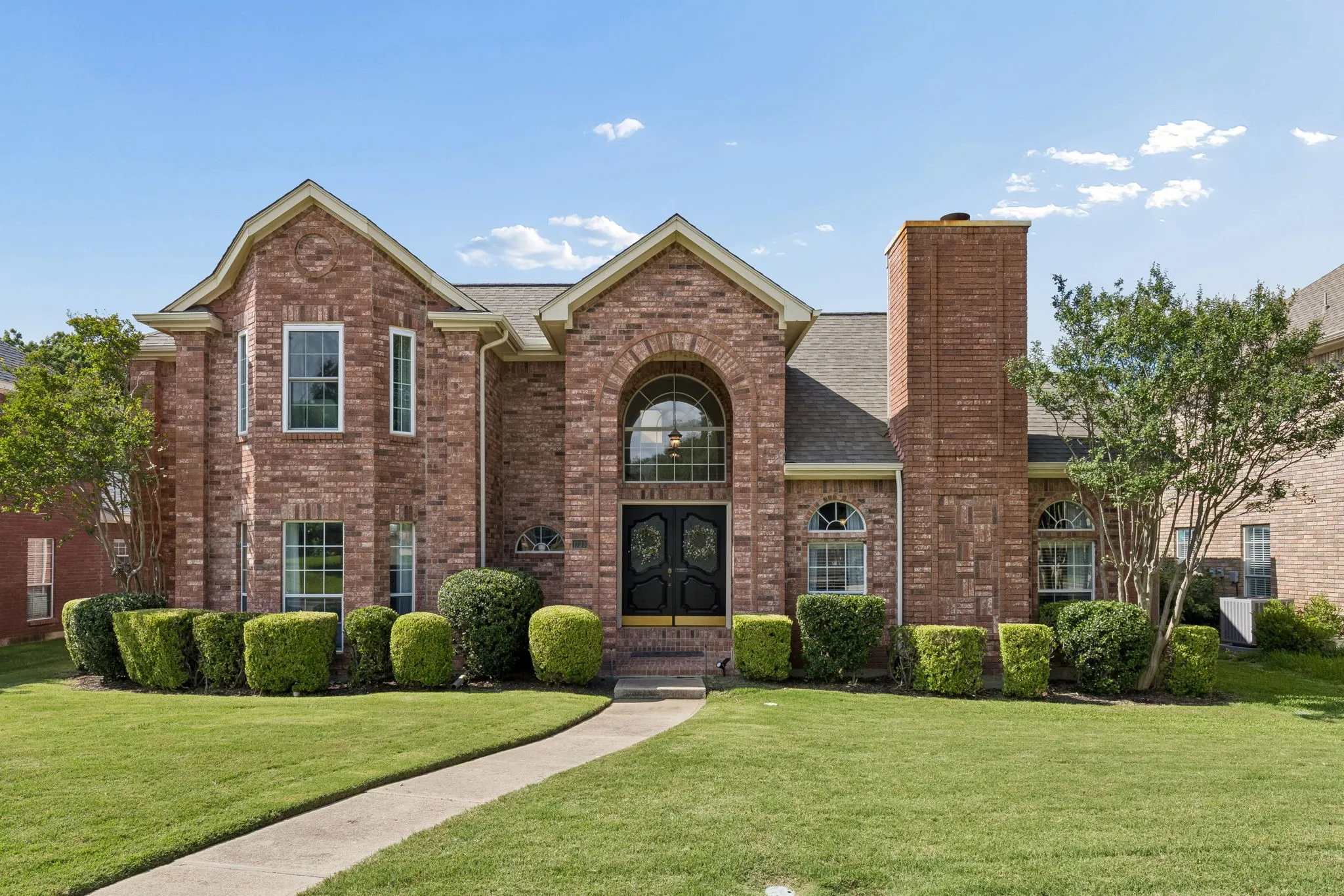 Single Family Residence For Sale in Collin County , 1733 Steamboat Drive, Plano, Texas 75025, 4 Bedroom, 3 Bathroom, 2 Garage spaces, 2,469 Sqft, built in 1988, mls#21292036, Real Estate Agent in Plano, Homes For Sale in Collin county, Homes For Sale in Plano, Realtor in Plano Texas, Real Estate Brokerage Independent Realty Texas, Luminita Cordes Realtor