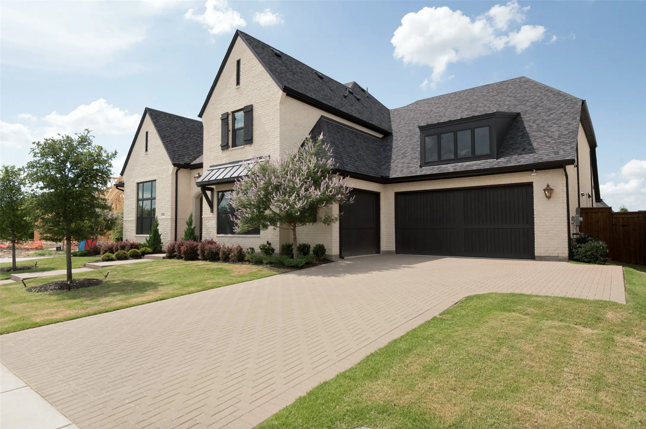 Single Family Residence For Sale in Collin County , 2096 Zaide Way, Celina, Texas 75009, 5 Bedroom, 7 Bathroom, 3 Garage spaces, 4,960 Sqft, built in 2023, mls#21292843, Real Estate Agent in Celina, Homes For Sale in Collin county, Homes For Sale in Celina, Realtor in Celina Texas, Real Estate Brokerage Independent Realty Texas, Luminita Cordes Realtor