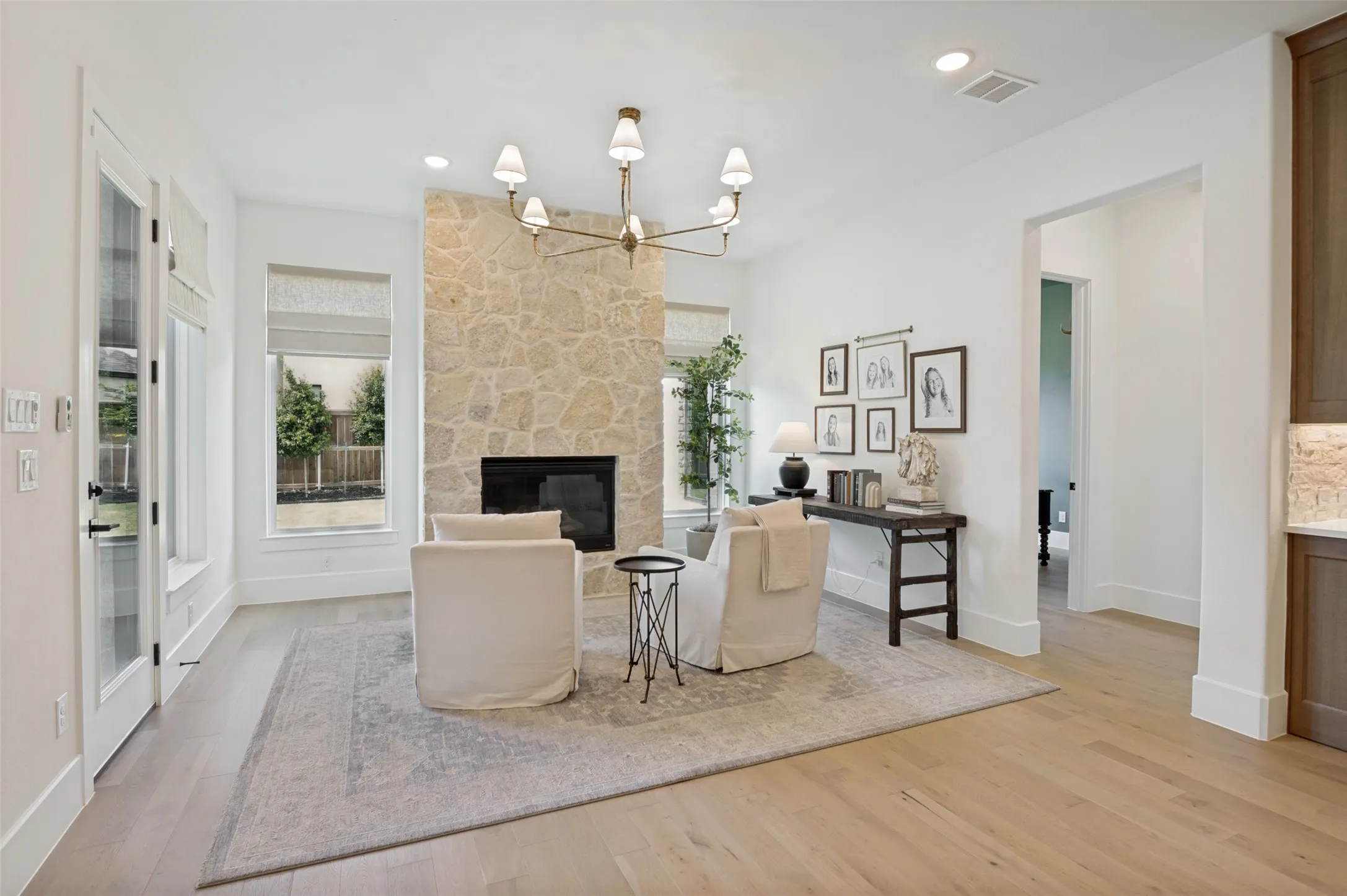 Single Family Residence For Sale in Collin County , 2096 Zaide Way, Celina, Texas 75009, 5 Bedroom, 7 Bathroom, 3 Garage spaces, 4,960 Sqft, built in 2023, mls#21292843, Real Estate Agent in Celina, Homes For Sale in Collin county, Homes For Sale in Celina, Realtor in Celina Texas, Real Estate Brokerage Independent Realty Texas, Luminita Cordes Realtor