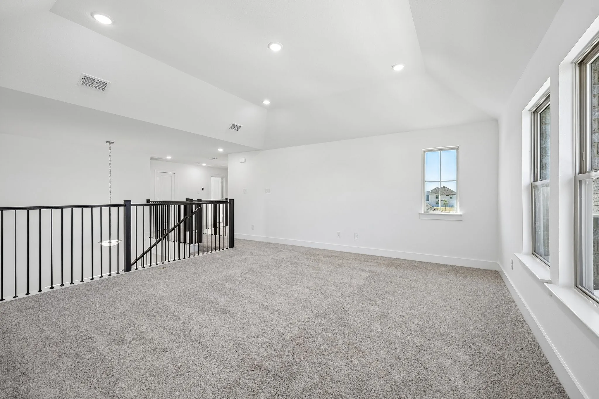 Single Family Residence For Sale in Denton County , 5337 Hybern Avenue, Aubrey, Texas 76227, 5 Bedroom, 4 Bathroom, 2 Garage spaces, 3,192 Sqft, built in 2026, mls#21277830, Real Estate Agent in Aubrey, Homes For Sale in Denton county, Homes For Sale in Aubrey, Realtor in Aubrey Texas, Real Estate Brokerage Independent Realty Texas, Luminita Cordes Realtor
