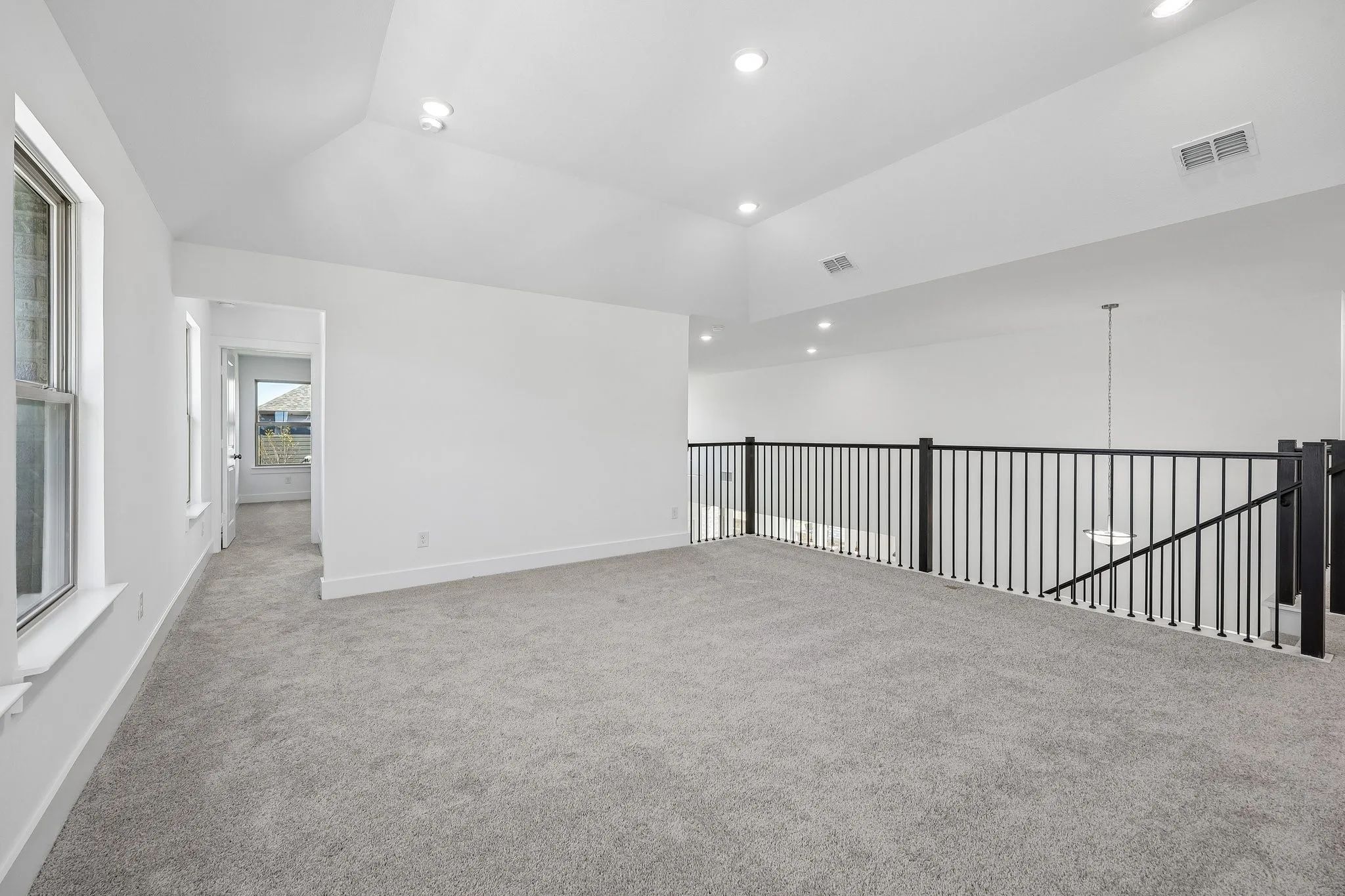 Single Family Residence For Sale in Denton County , 5337 Hybern Avenue, Aubrey, Texas 76227, 5 Bedroom, 4 Bathroom, 2 Garage spaces, 3,192 Sqft, built in 2026, mls#21277830, Real Estate Agent in Aubrey, Homes For Sale in Denton county, Homes For Sale in Aubrey, Realtor in Aubrey Texas, Real Estate Brokerage Independent Realty Texas, Luminita Cordes Realtor