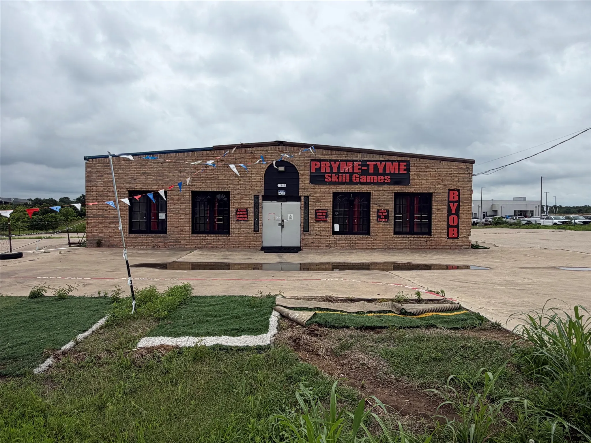 Retail For Sale in Van Zandt County , 17445 FM 17, Canton, Texas 75103, 0, 0, Garage spaces, 0 Sqft, built in 1995, mls#21293240, Real Estate Agent in Canton, Homes For Sale in Van Zandt county, Homes For Sale in Canton, Realtor in Canton Texas, Real Estate Brokerage Independent Realty Texas, Luminita Cordes Realtor
