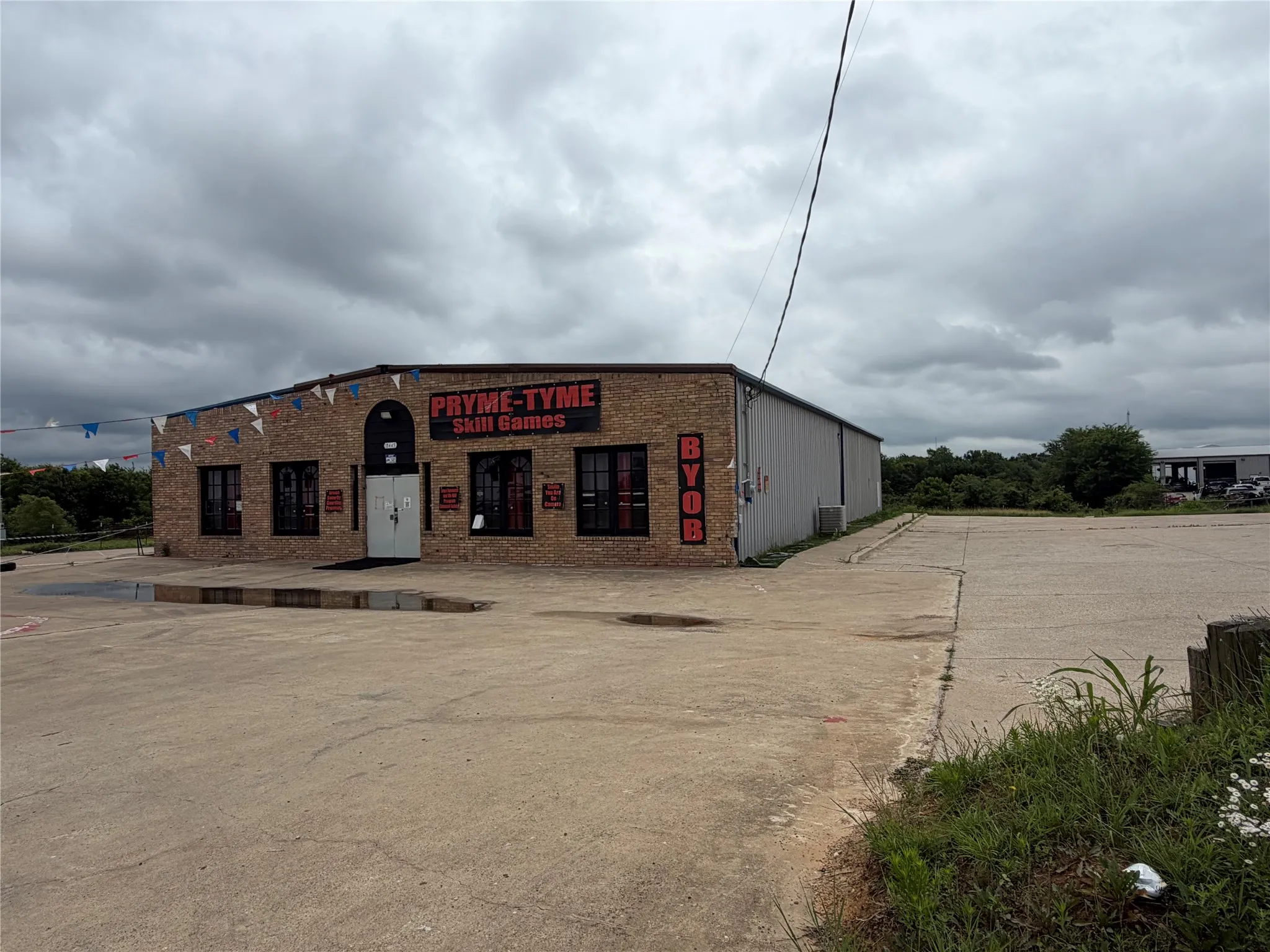 Retail For Sale in Van Zandt County , 17445 FM 17, Canton, Texas 75103, 0, 0, Garage spaces, 0 Sqft, built in 1995, mls#21293240, Real Estate Agent in Canton, Homes For Sale in Van Zandt county, Homes For Sale in Canton, Realtor in Canton Texas, Real Estate Brokerage Independent Realty Texas, Luminita Cordes Realtor