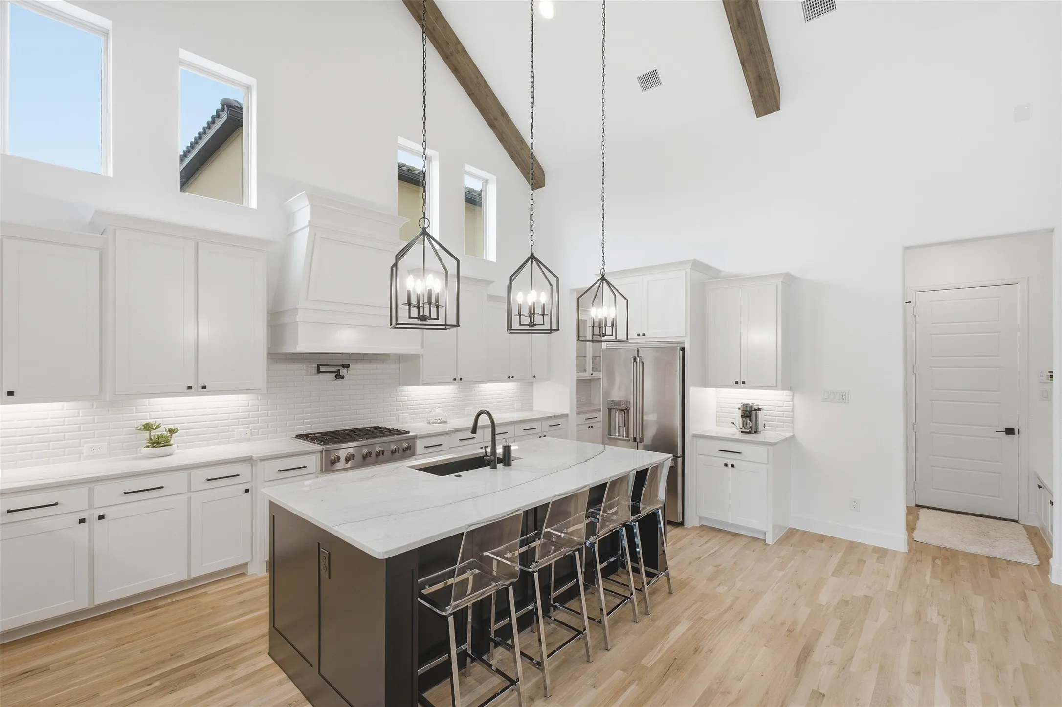 Single Family Residence For Sale in Collin County , 2360 Fallsview Court, Prosper, Texas 75078, 5 Bedrooms, 6 Bathrooms, 4 Garage spaces, 4,369 Sqft, built in 2023, Price $1,595,000, mls#21292763, Real Estate Agent in Prosper, Homes For Sale in Collin county, Homes For Sale in Prosper, Realtor in Prosper Texas, Real Estate Brokerage Independent Realty Texas, Luminita Cordes Realtor