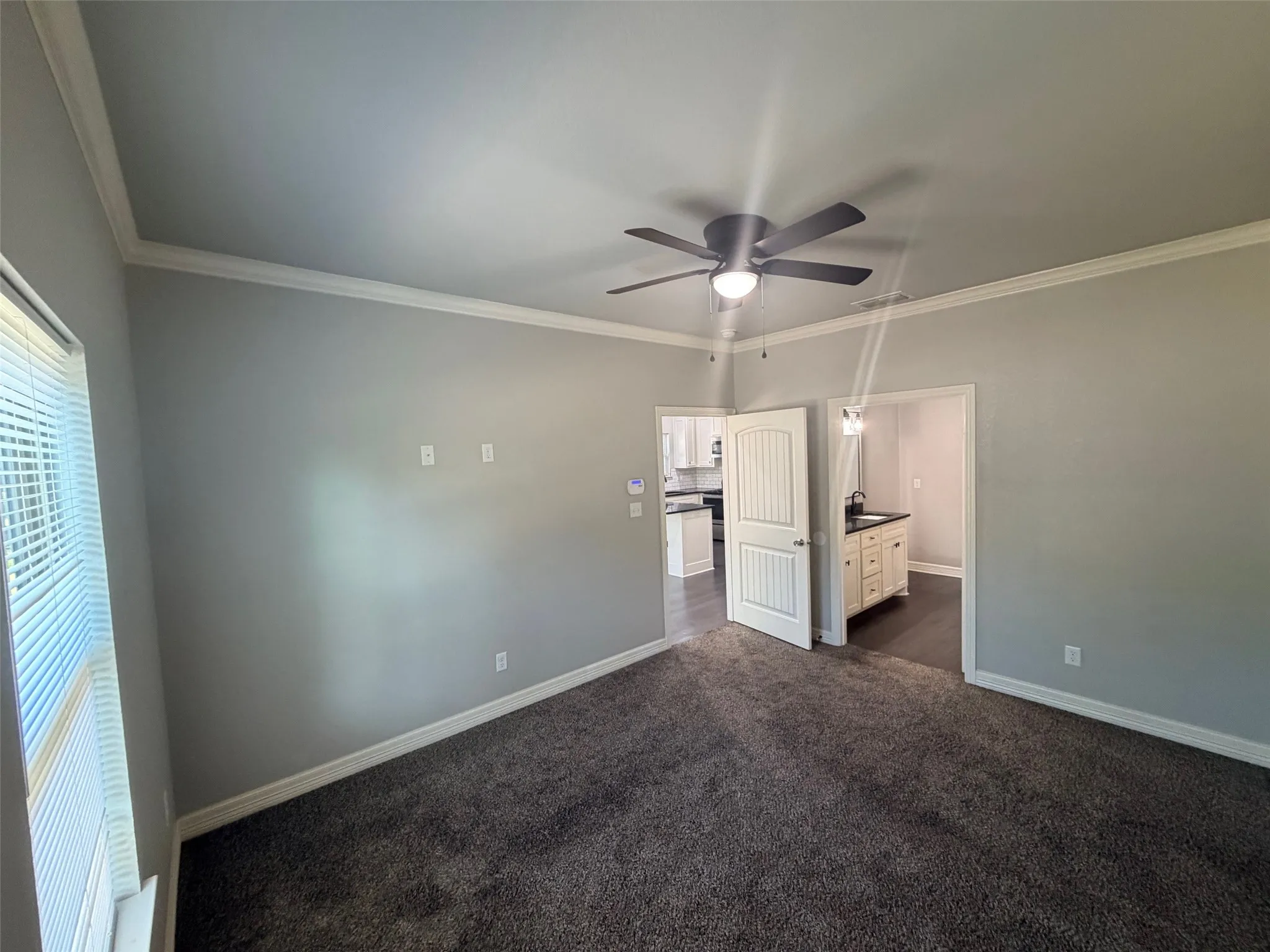 Duplex For Sale in Smith County , 501 W Vance, Tyler, Texas 75702, 5 Bedroom, 4 Bathroom, Garage spaces, 0 Sqft, built in 2021, mls#21292240, Real Estate Agent in Tyler, Homes For Sale in Smith county, Homes For Sale in Tyler, Realtor in Tyler Texas, Real Estate Brokerage Independent Realty Texas, Luminita Cordes Realtor