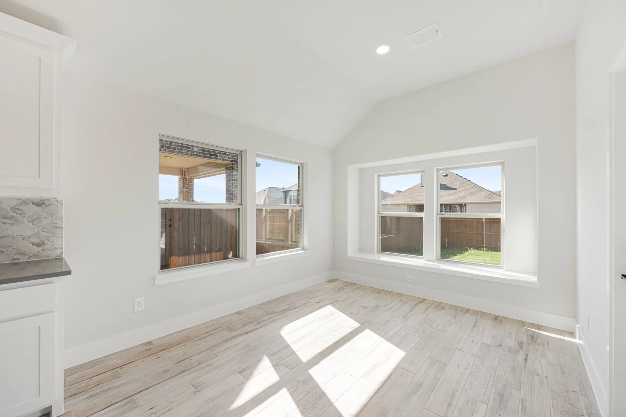 Single Family Residence For Sale in Johnson County , 1040 Snowy Owl Drive, Alvarado, Texas 76009, 5 Bedroom, 4 Bathroom, 2 Garage spaces, 2,838 Sqft, built in 2026, mls#21293269, Real Estate Agent in Alvarado, Homes For Sale in Johnson county, Homes For Sale in Alvarado, Realtor in Alvarado Texas, Real Estate Brokerage Independent Realty Texas, Luminita Cordes Realtor