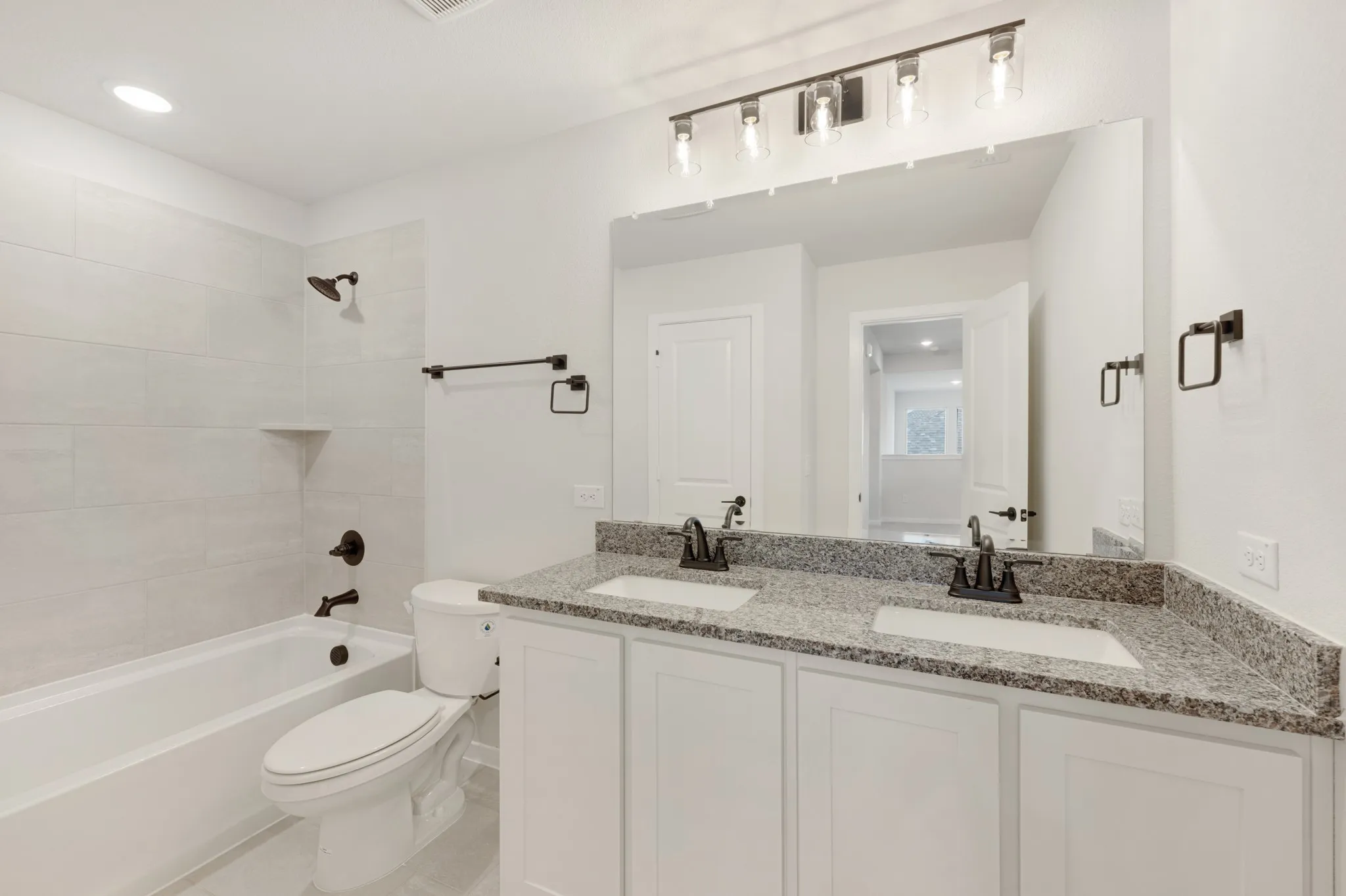 Single Family Residence For Sale in Johnson County , 1040 Snowy Owl Drive, Alvarado, Texas 76009, 5 Bedroom, 4 Bathroom, 2 Garage spaces, 2,838 Sqft, built in 2026, mls#21293269, Real Estate Agent in Alvarado, Homes For Sale in Johnson county, Homes For Sale in Alvarado, Realtor in Alvarado Texas, Real Estate Brokerage Independent Realty Texas, Luminita Cordes Realtor