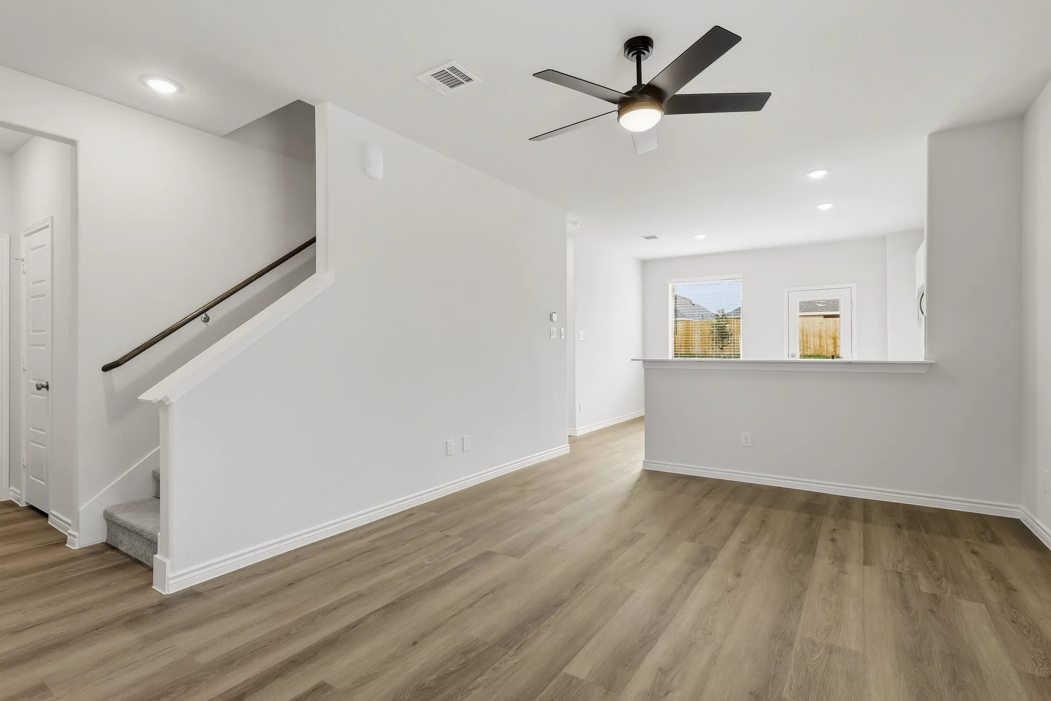 Single Family Residence For Sale in Ellis County , 1709 Romans Road, Ennis, Texas 75119, 4 Bedroom, 3 Bathroom, 2 Garage spaces, 1,745 Sqft, built in 2026, mls#21293259, Real Estate Agent in Ennis, Homes For Sale in Ellis county, Homes For Sale in Ennis, Realtor in Ennis Texas, Real Estate Brokerage Independent Realty Texas, Luminita Cordes Realtor