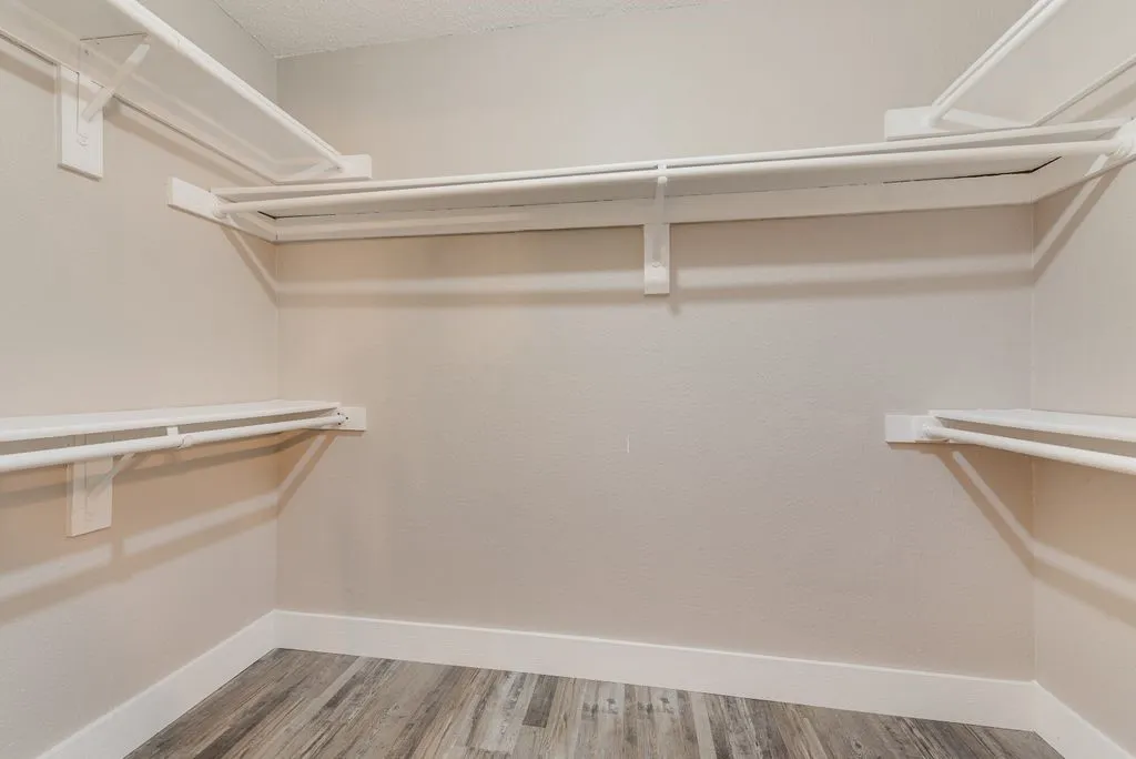Single Family Residence For Sale in Dallas County , 3517 Sachse Road, Sachse, Texas 75048, 3 Bedroom, 3 Bathroom, 2 Garage spaces, 1,951 Sqft, built in 1984, mls#21283075, Real Estate Agent in Sachse, Homes For Sale in Dallas county, Homes For Sale in Sachse, Realtor in Sachse Texas, Real Estate Brokerage Independent Realty Texas, Luminita Cordes Realtor