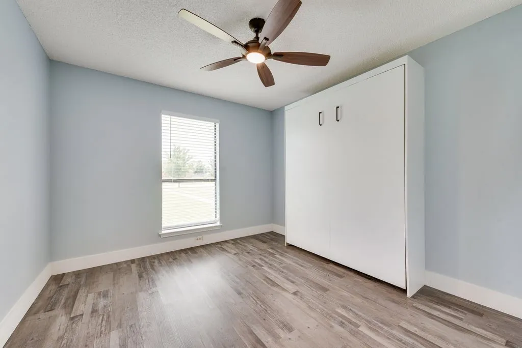 Single Family Residence For Sale in Dallas County , 3517 Sachse Road, Sachse, Texas 75048, 3 Bedroom, 3 Bathroom, 2 Garage spaces, 1,951 Sqft, built in 1984, mls#21283075, Real Estate Agent in Sachse, Homes For Sale in Dallas county, Homes For Sale in Sachse, Realtor in Sachse Texas, Real Estate Brokerage Independent Realty Texas, Luminita Cordes Realtor