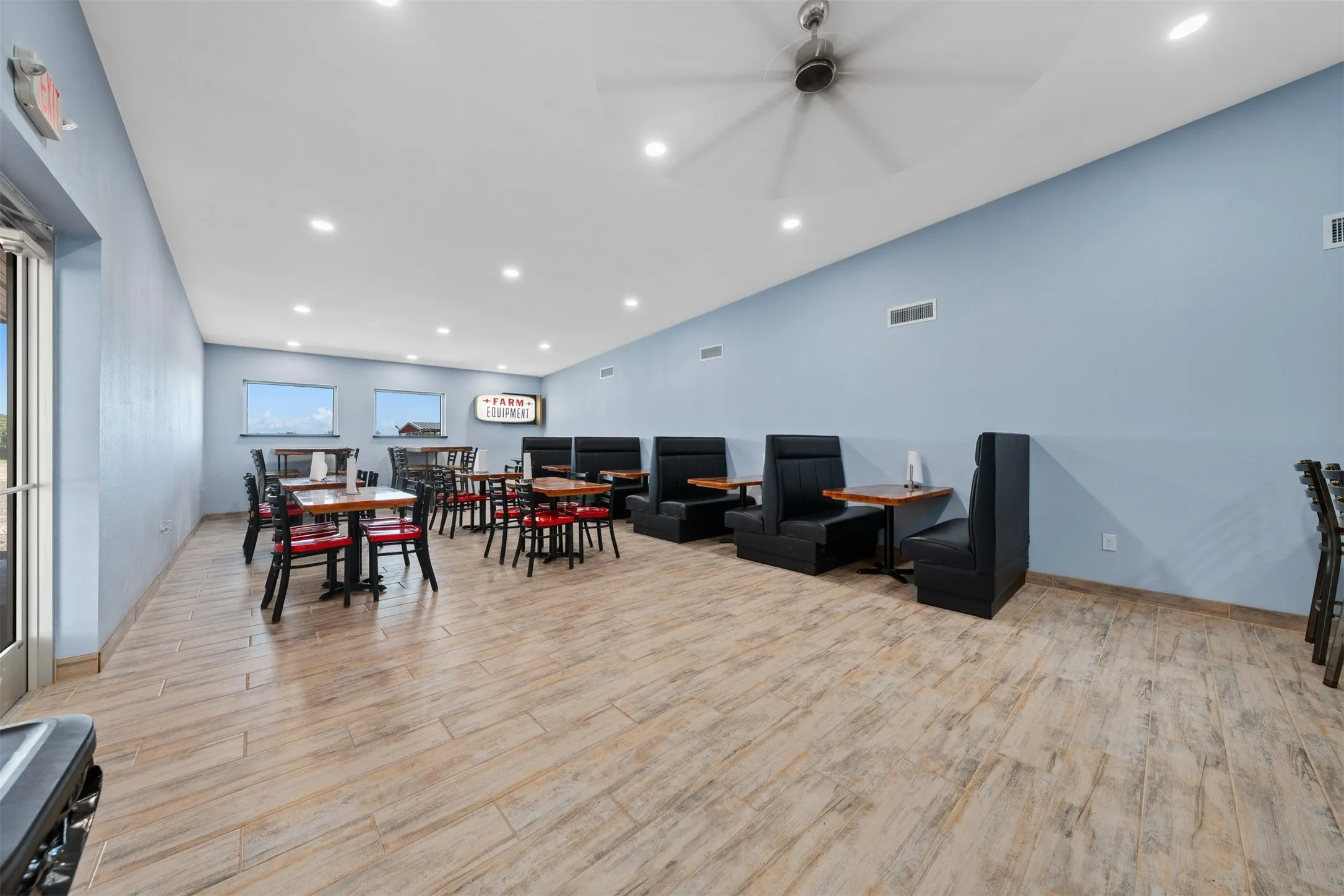 Business For Sale in Bosque County , 4159 S HWY 6, Clifton, Texas 76634, 0, 0, Garage spaces, 16,000 Sqft, built in 1965, mls#21291433, Real Estate Agent in Clifton, Homes For Sale in Bosque county, Homes For Sale in Clifton, Realtor in Clifton Texas, Real Estate Brokerage Independent Realty Texas, Luminita Cordes Realtor