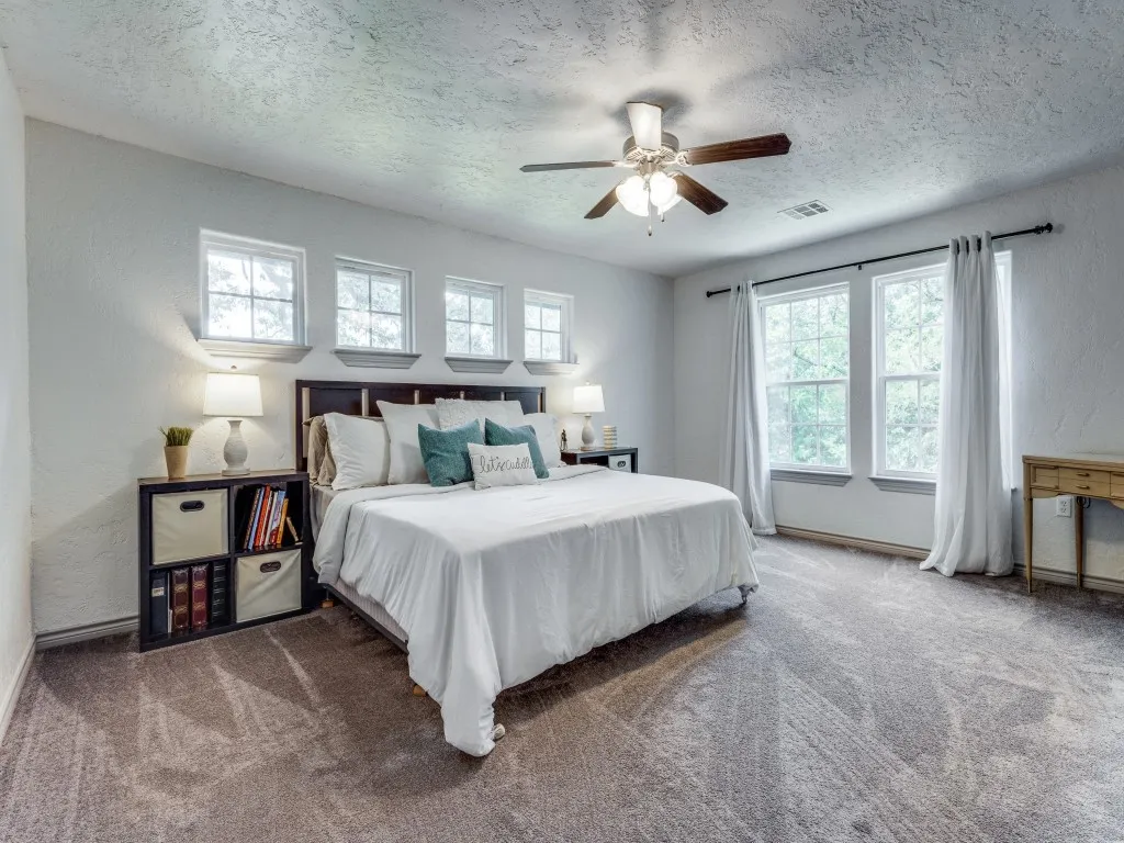 Single Family Residence For Sale in Cooke County , 203 Pueblo Drive, Lake Kiowa, Texas 76240, 4 Bedrooms, 4 Bathrooms, 3 Garage spaces, 3,345 Sqft, built in 2020, Price $674,000, mls#21291599, Real Estate Agent in Lake Kiowa, Homes For Sale in Cooke county, Homes For Sale in Lake Kiowa, Realtor in Lake Kiowa Texas, Real Estate Brokerage Independent Realty Texas, Luminita Cordes Realtor