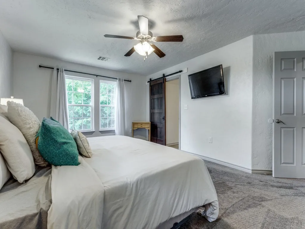 Single Family Residence For Sale in Cooke County , 203 Pueblo Drive, Lake Kiowa, Texas 76240, 4 Bedrooms, 4 Bathrooms, 3 Garage spaces, 3,345 Sqft, built in 2020, Price $674,000, mls#21291599, Real Estate Agent in Lake Kiowa, Homes For Sale in Cooke county, Homes For Sale in Lake Kiowa, Realtor in Lake Kiowa Texas, Real Estate Brokerage Independent Realty Texas, Luminita Cordes Realtor