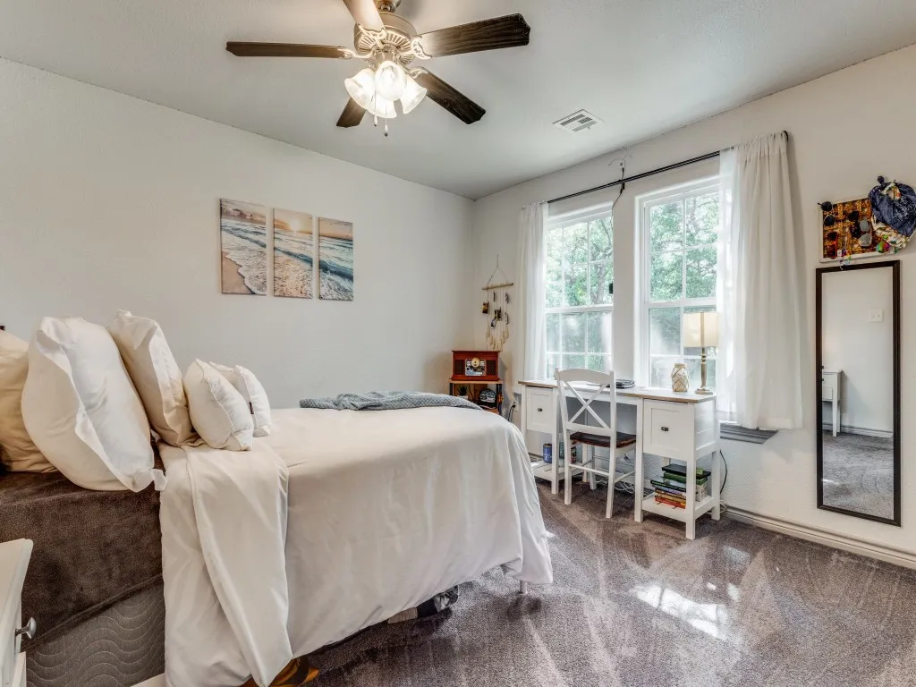 Single Family Residence For Sale in Cooke County , 203 Pueblo Drive, Lake Kiowa, Texas 76240, 4 Bedrooms, 4 Bathrooms, 3 Garage spaces, 3,345 Sqft, built in 2020, Price $674,000, mls#21291599, Real Estate Agent in Lake Kiowa, Homes For Sale in Cooke county, Homes For Sale in Lake Kiowa, Realtor in Lake Kiowa Texas, Real Estate Brokerage Independent Realty Texas, Luminita Cordes Realtor