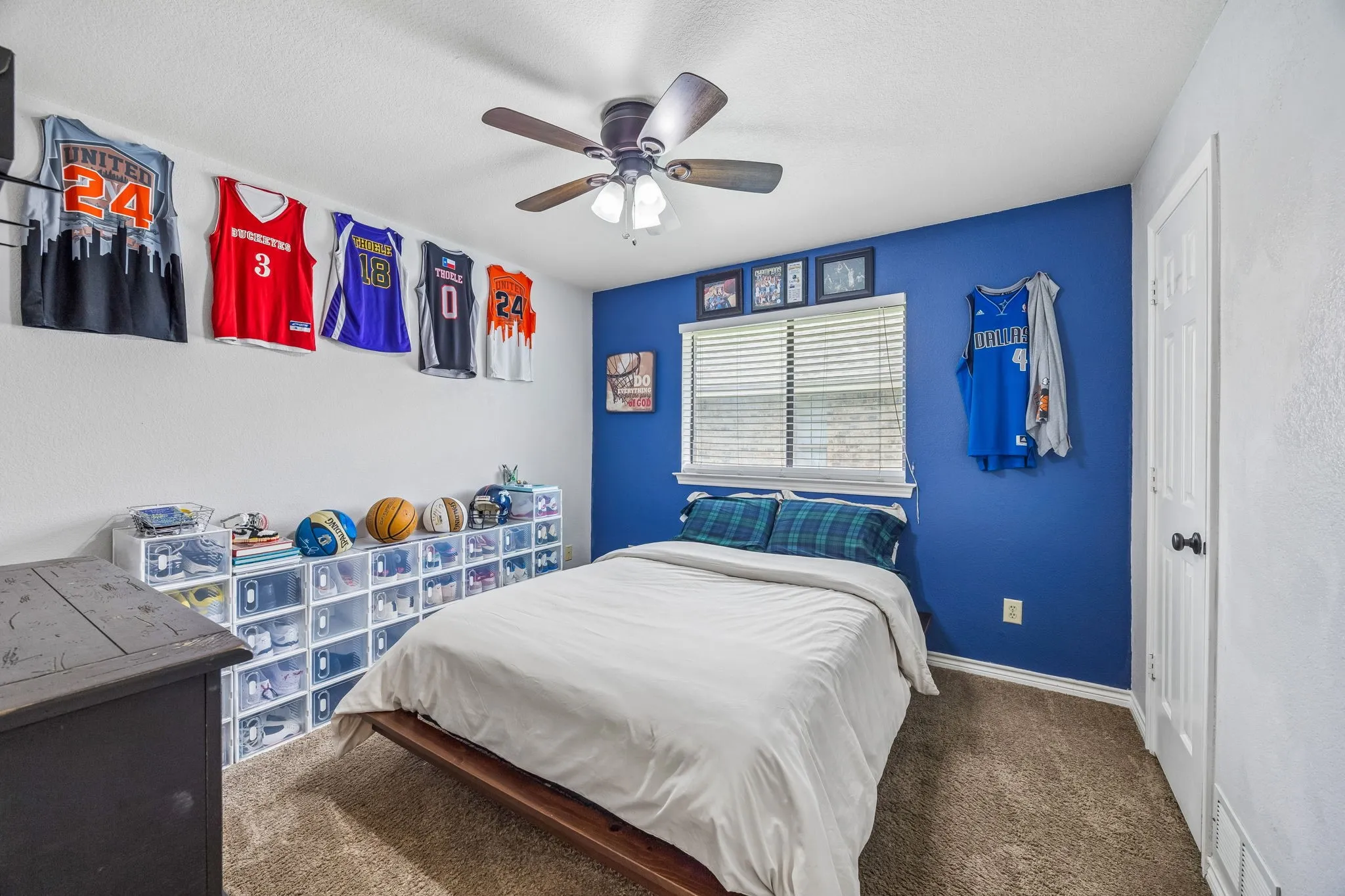 Single Family Residence For Sale in Collin County , 3517 Nova Trail, Plano, Texas 75023, 3 Bedroom, 2 Bathroom, 2 Garage spaces, 2,063 Sqft, built in 1984, mls#21292897, Real Estate Agent in Plano, Homes For Sale in Collin county, Homes For Sale in Plano, Realtor in Plano Texas, Real Estate Brokerage Independent Realty Texas, Luminita Cordes Realtor