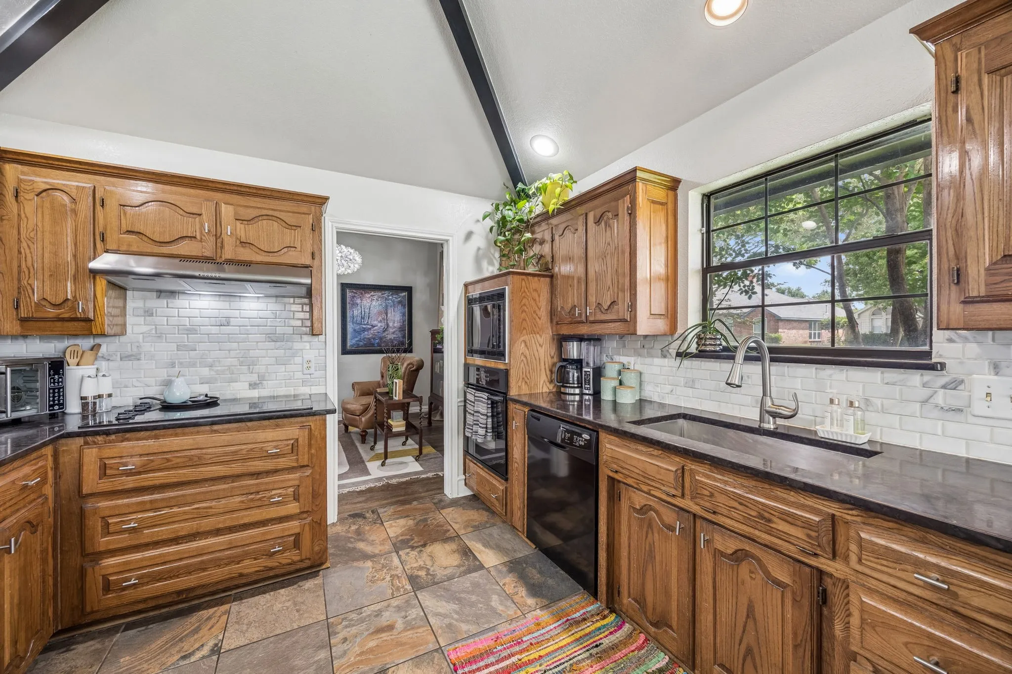 Single Family Residence For Sale in Collin County , 3517 Nova Trail, Plano, Texas 75023, 3 Bedroom, 2 Bathroom, 2 Garage spaces, 2,063 Sqft, built in 1984, mls#21292897, Real Estate Agent in Plano, Homes For Sale in Collin county, Homes For Sale in Plano, Realtor in Plano Texas, Real Estate Brokerage Independent Realty Texas, Luminita Cordes Realtor