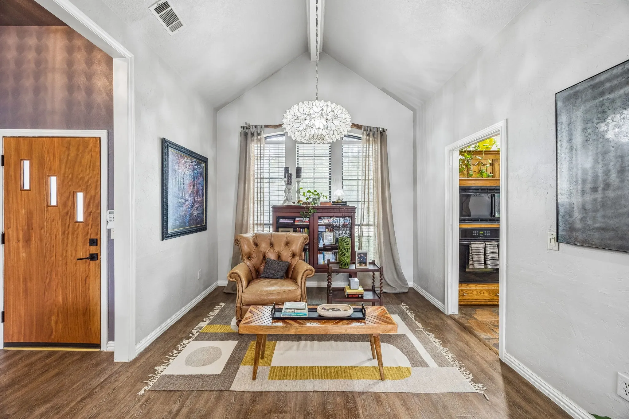 Single Family Residence For Sale in Collin County , 3517 Nova Trail, Plano, Texas 75023, 3 Bedroom, 2 Bathroom, 2 Garage spaces, 2,063 Sqft, built in 1984, mls#21292897, Real Estate Agent in Plano, Homes For Sale in Collin county, Homes For Sale in Plano, Realtor in Plano Texas, Real Estate Brokerage Independent Realty Texas, Luminita Cordes Realtor