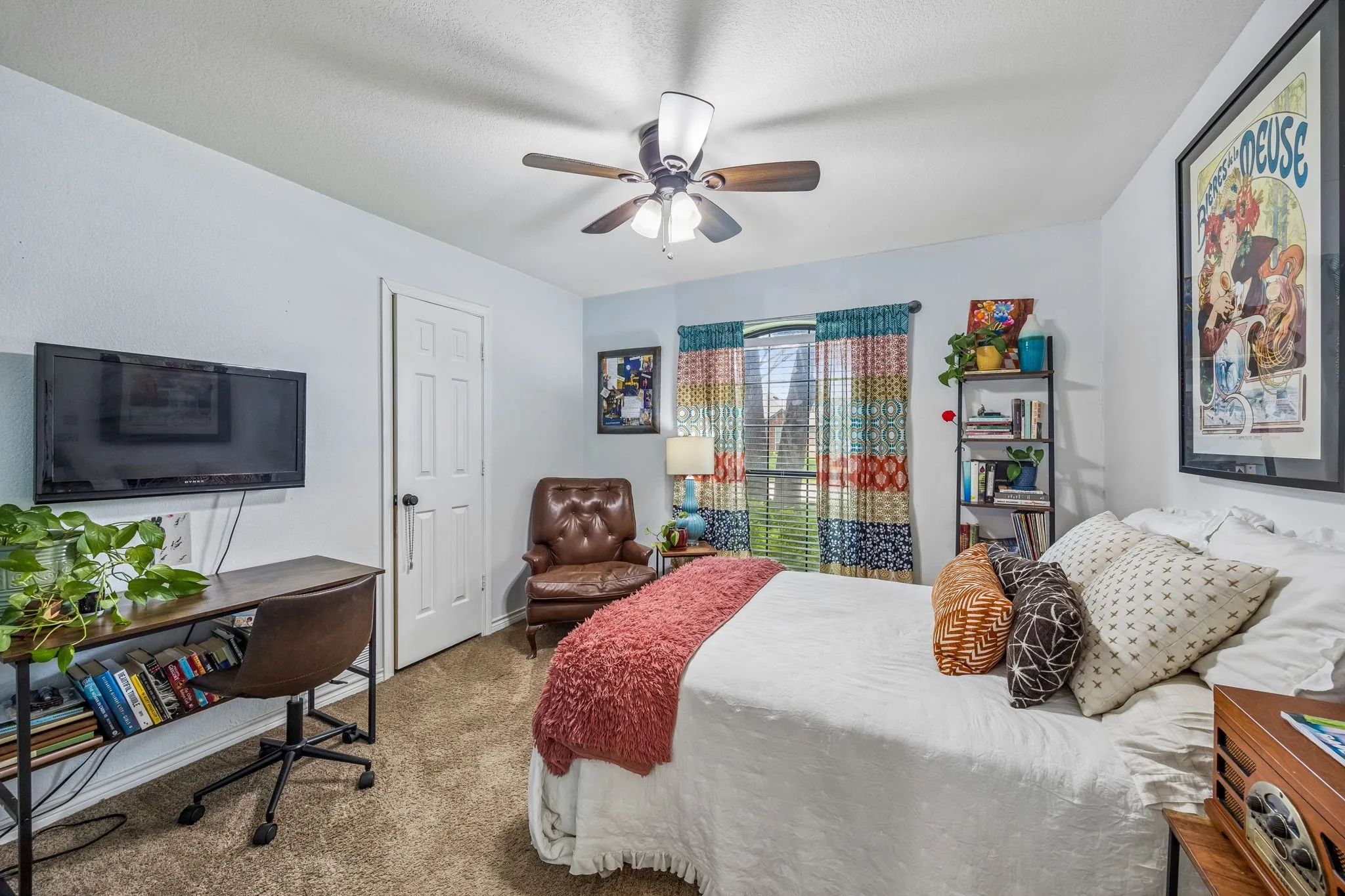 Single Family Residence For Sale in Collin County , 3517 Nova Trail, Plano, Texas 75023, 3 Bedroom, 2 Bathroom, 2 Garage spaces, 2,063 Sqft, built in 1984, mls#21292897, Real Estate Agent in Plano, Homes For Sale in Collin county, Homes For Sale in Plano, Realtor in Plano Texas, Real Estate Brokerage Independent Realty Texas, Luminita Cordes Realtor