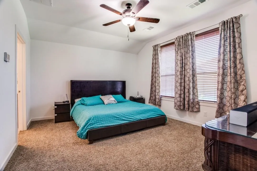 Single Family Residence For Rent in Denton County , 1905 Ranch Trail Road, Aubrey, Texas 76227, 3 Bedroom, 2 Bathroom, 2 Garage spaces, 1,849 Sqft, built in 2016, mls#21291807, Real Estate Agent in Aubrey, Homes For Rent in Denton county, Homes For Rent in Aubrey, Realtor in Aubrey Texas, Real Estate Brokerage Independent Realty Texas, Luminita Cordes Realtor