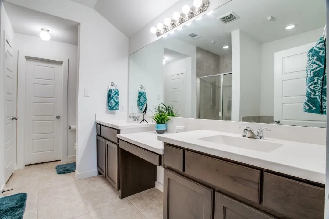 Single Family Residence For Rent in Denton County , 1905 Ranch Trail Road, Aubrey, Texas 76227, 3 Bedroom, 2 Bathroom, 2 Garage spaces, 1,849 Sqft, built in 2016, mls#21291807, Real Estate Agent in Aubrey, Homes For Rent in Denton county, Homes For Rent in Aubrey, Realtor in Aubrey Texas, Real Estate Brokerage Independent Realty Texas, Luminita Cordes Realtor