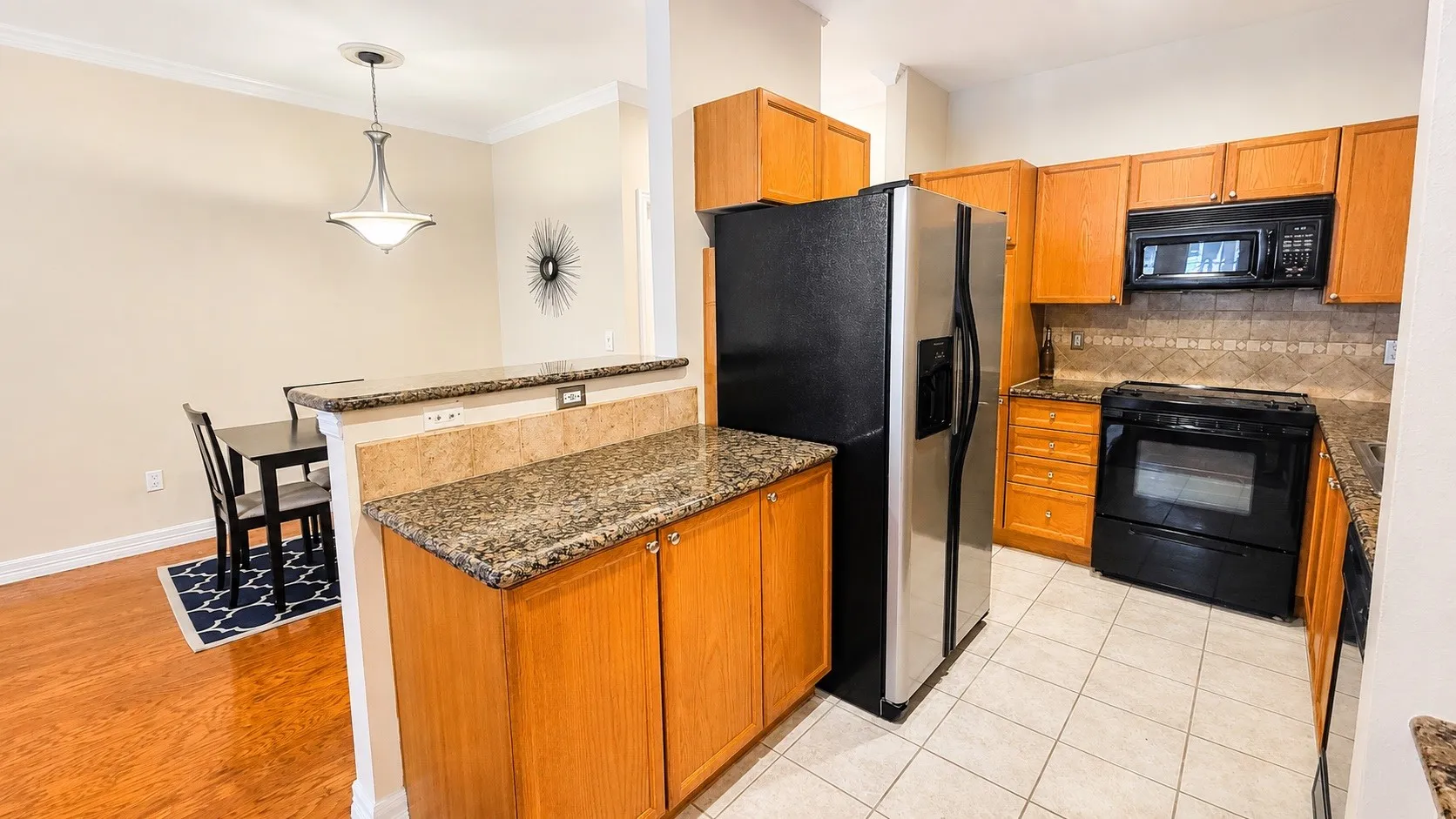 Condominium For Sale in Dallas County , 3400 Welborn Street 111, Dallas, Texas 75219, 1 Bedroom, 1 Bathroom, 1 Garage spaces, 890 Sqft, built in 1998, mls#21291189, Real Estate Agent in Dallas, Homes For Sale in Dallas county, Homes For Sale in Dallas, Realtor in Dallas Texas, Real Estate Brokerage Independent Realty Texas, Luminita Cordes Realtor