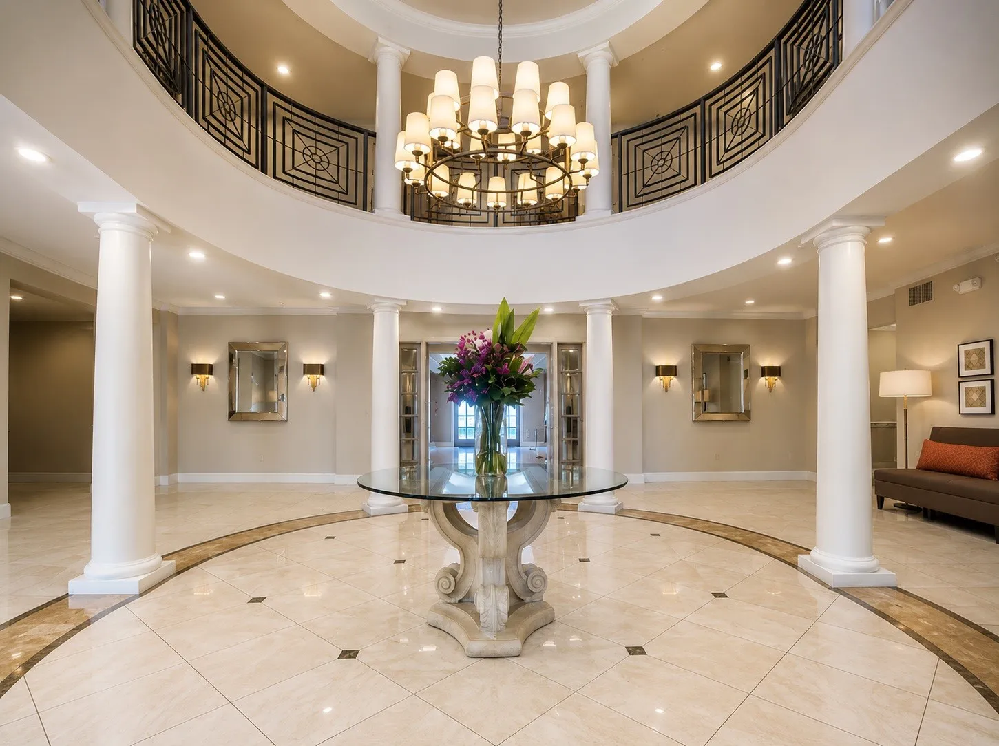 Condominium For Sale in Dallas County , 3400 Welborn Street 111, Dallas, Texas 75219, 1 Bedroom, 1 Bathroom, 1 Garage spaces, 890 Sqft, built in 1998, mls#21291189, Real Estate Agent in Dallas, Homes For Sale in Dallas county, Homes For Sale in Dallas, Realtor in Dallas Texas, Real Estate Brokerage Independent Realty Texas, Luminita Cordes Realtor