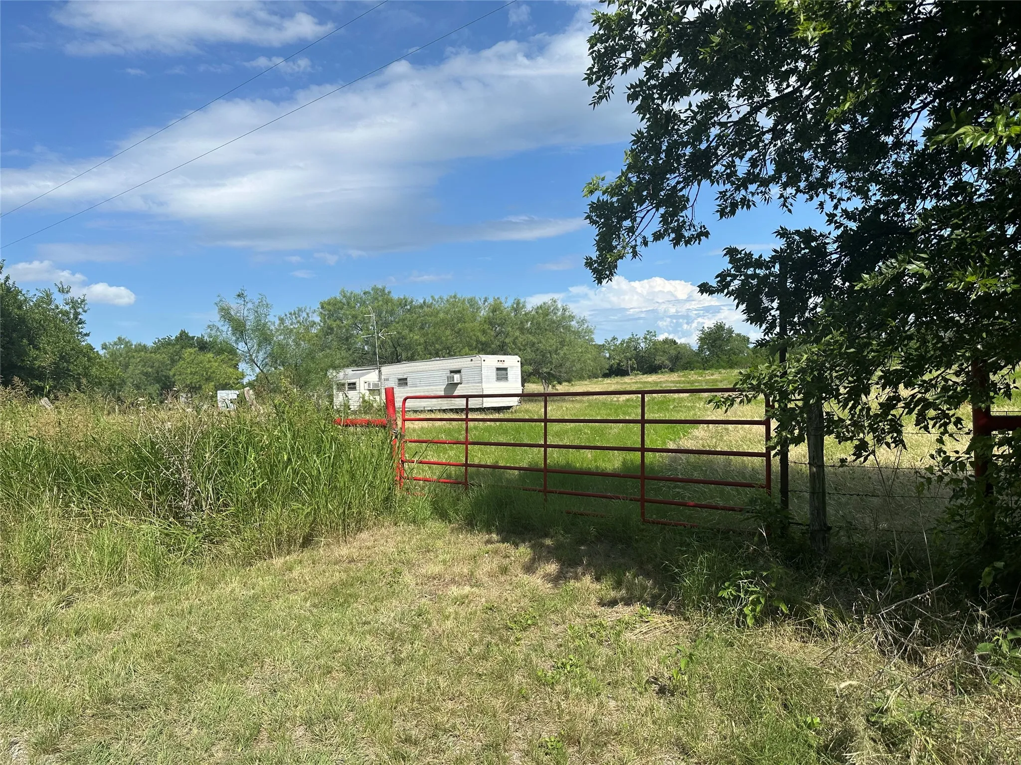 Ranch For Sale in Hill County , TBD HCR 3303 E, Malone, Texas 76660, 0, 0, Garage spaces, 0 Sqft, built in 0, mls#21293317, Real Estate Agent in Malone, Homes For Sale in Hill county, Homes For Sale in Malone, Realtor in Malone Texas, Real Estate Brokerage Independent Realty Texas, Luminita Cordes Realtor