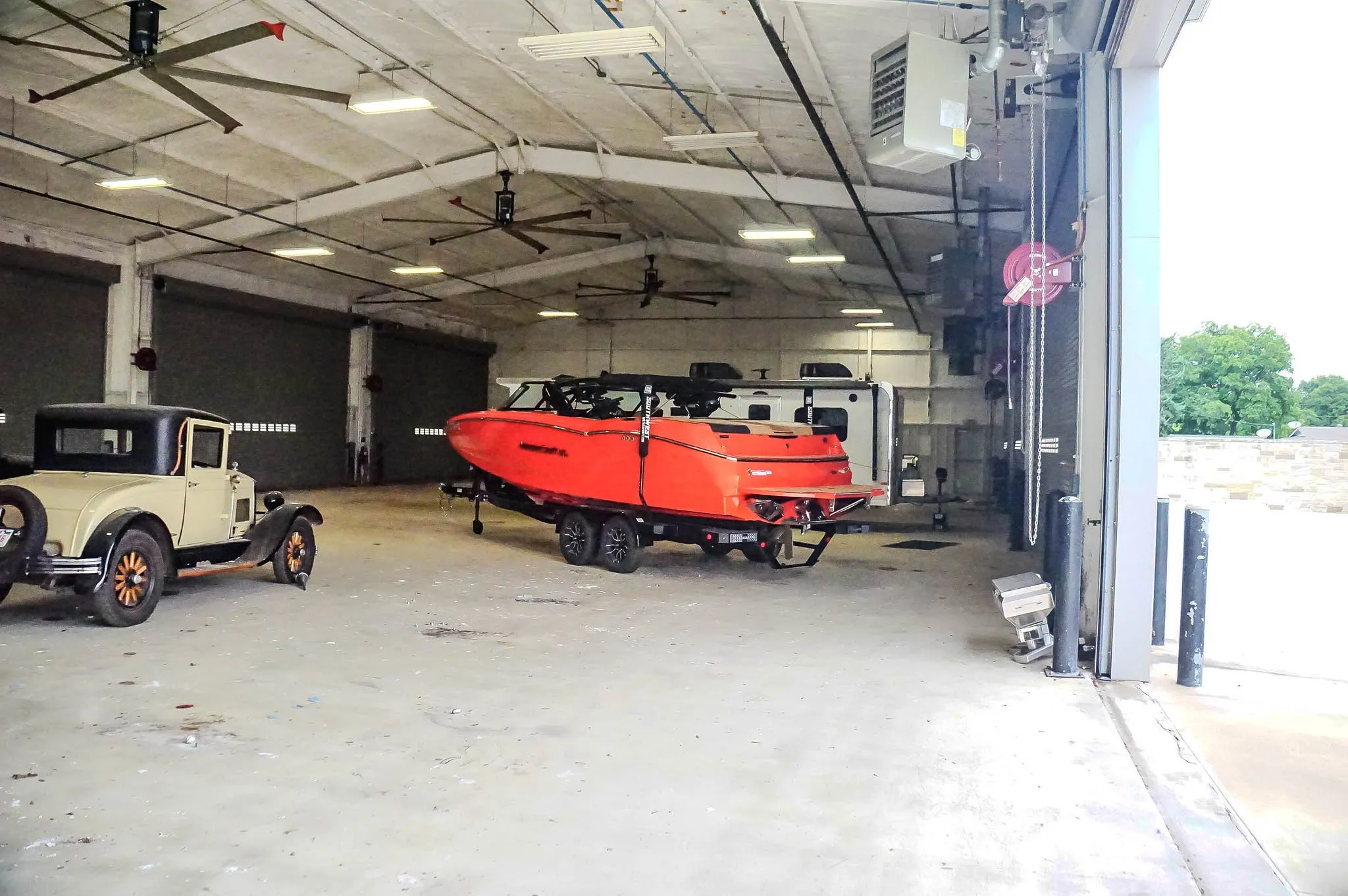 Business For Rent in Parker County , 3015 Fort Worth Highway A, Hudson Oaks, Texas 76087, 0, 0, Garage spaces, 0 Sqft, built in 1978, mls#21291381, Real Estate Agent in Hudson Oaks, Homes For Rent in Parker county, Homes For Rent in Hudson Oaks, Realtor in Hudson Oaks Texas, Real Estate Brokerage Independent Realty Texas, Luminita Cordes Realtor