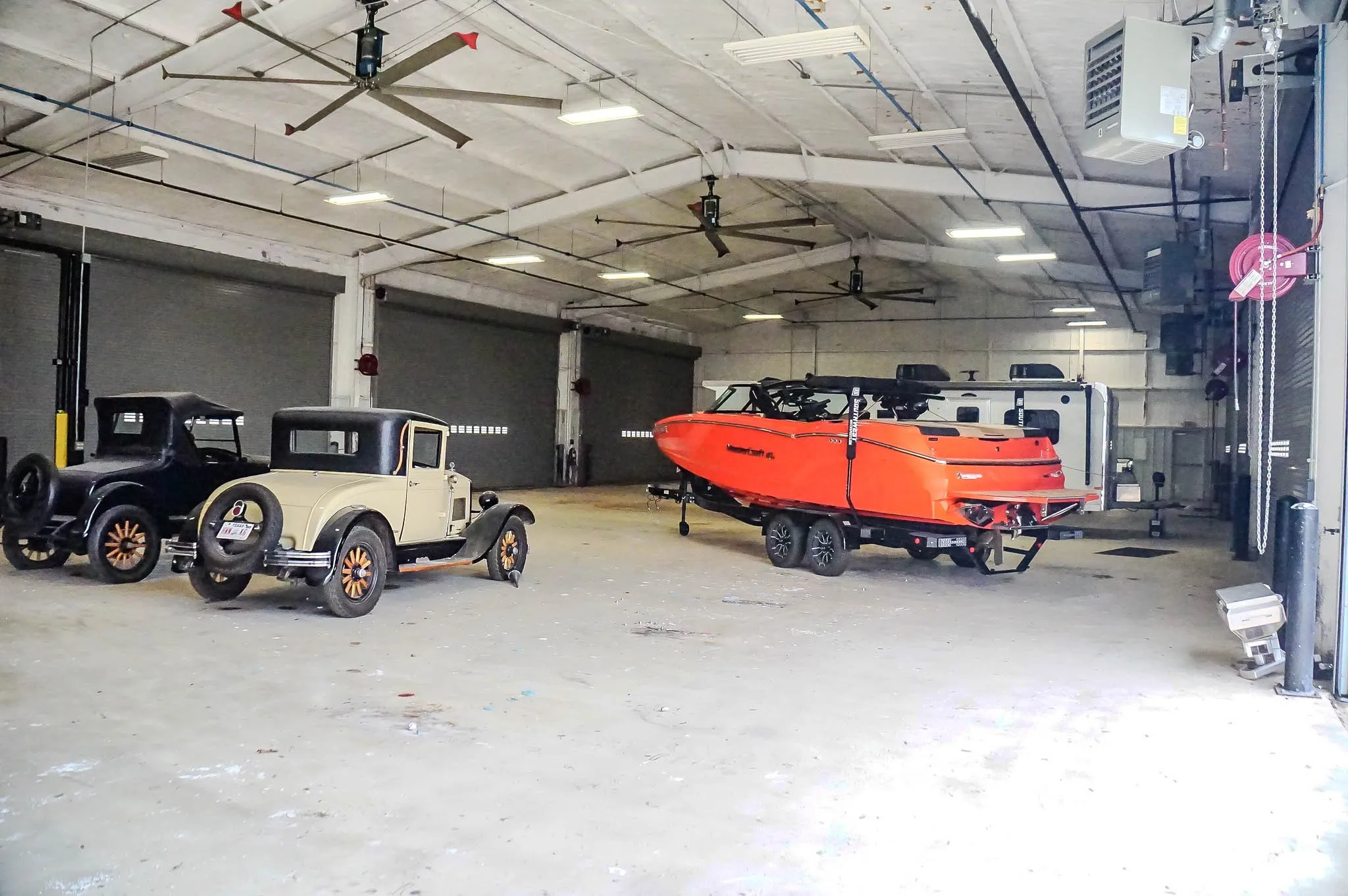 Business For Rent in Parker County , 3015 Fort Worth Highway A, Hudson Oaks, Texas 76087, 0, 0, Garage spaces, 0 Sqft, built in 1978, mls#21291381, Real Estate Agent in Hudson Oaks, Homes For Rent in Parker county, Homes For Rent in Hudson Oaks, Realtor in Hudson Oaks Texas, Real Estate Brokerage Independent Realty Texas, Luminita Cordes Realtor