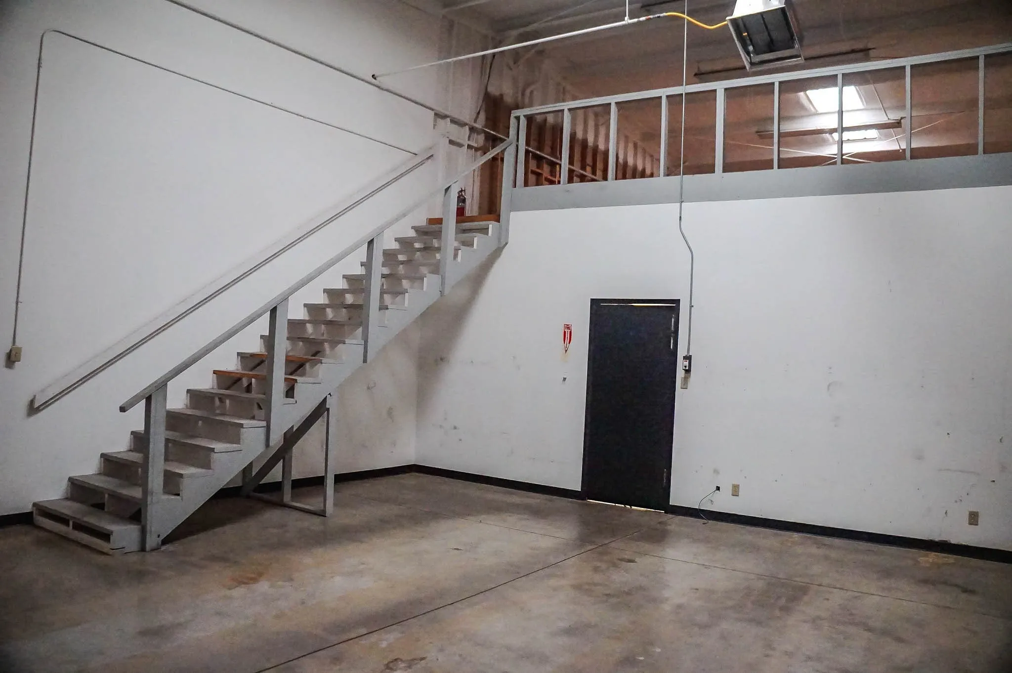 Business For Rent in Parker County , 3015 Fort Worth Highway A, Hudson Oaks, Texas 76087, 0, 0, Garage spaces, 0 Sqft, built in 1978, mls#21291381, Real Estate Agent in Hudson Oaks, Homes For Rent in Parker county, Homes For Rent in Hudson Oaks, Realtor in Hudson Oaks Texas, Real Estate Brokerage Independent Realty Texas, Luminita Cordes Realtor