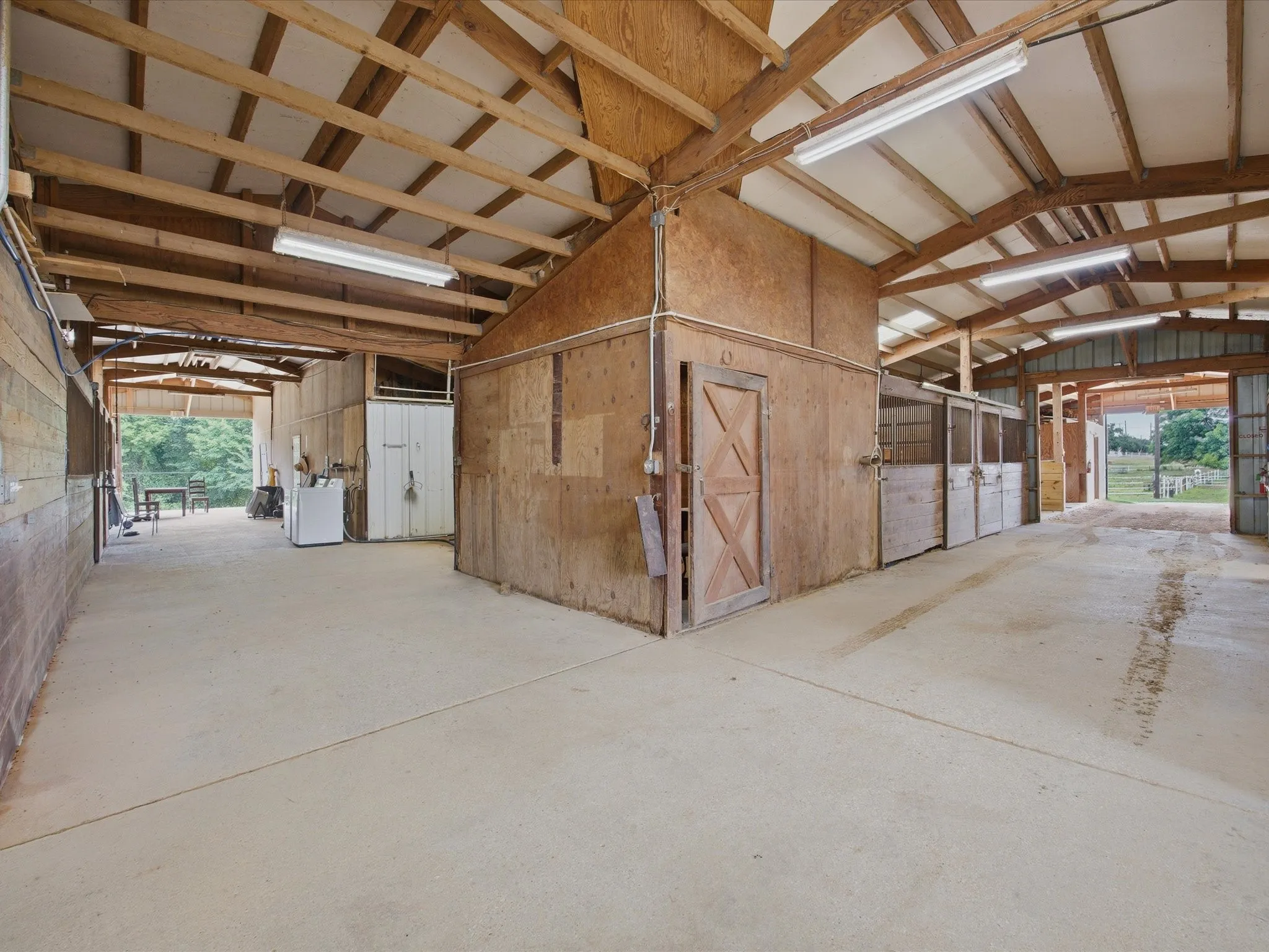 Ranch For Sale in Denton County , 7950 W Cross Timbers Road, Flower Mound, Texas 75022, 0, 0, Garage spaces, 0 Sqft, built in 0, mls#21288998, Real Estate Agent in Flower Mound, Homes For Sale in Denton county, Homes For Sale in Flower Mound, Realtor in Flower Mound Texas, Real Estate Brokerage Independent Realty Texas, Luminita Cordes Realtor