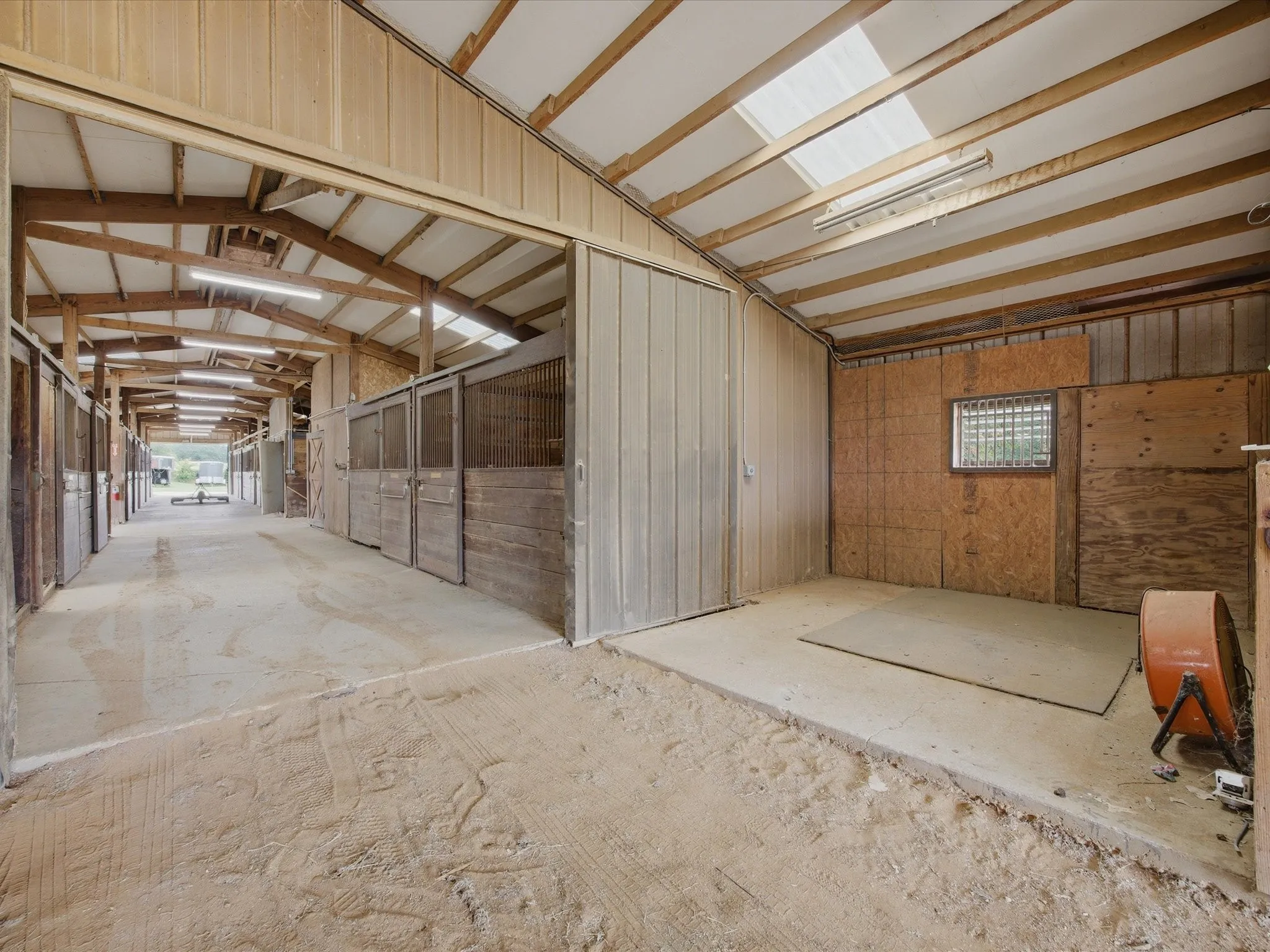 Ranch For Sale in Denton County , 7950 W Cross Timbers Road, Flower Mound, Texas 75022, 0, 0, Garage spaces, 0 Sqft, built in 0, mls#21288998, Real Estate Agent in Flower Mound, Homes For Sale in Denton county, Homes For Sale in Flower Mound, Realtor in Flower Mound Texas, Real Estate Brokerage Independent Realty Texas, Luminita Cordes Realtor
