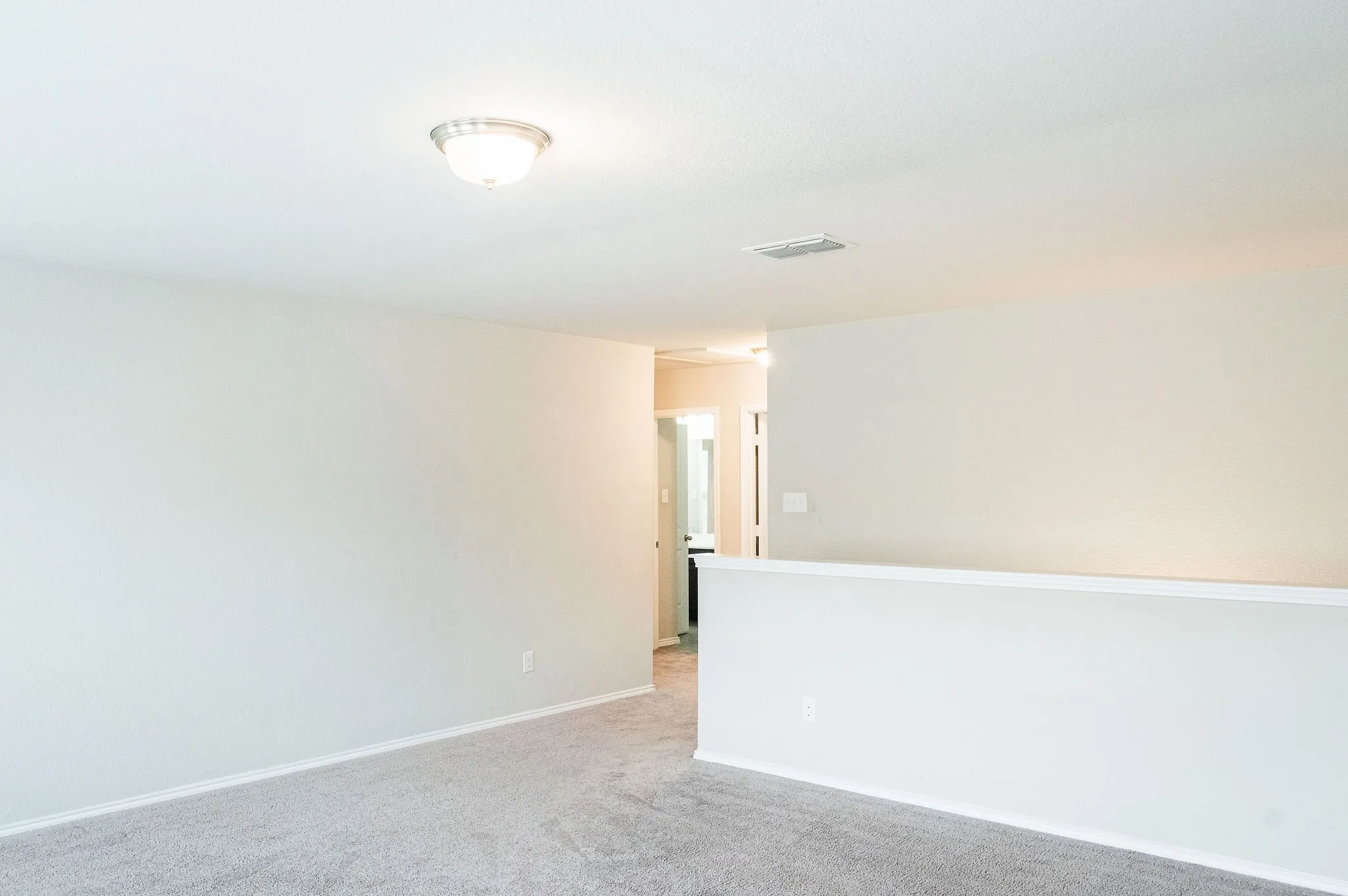 Single Family Residence For Rent in Tarrant County , 6325 Longhorn Herd Lane, Fort Worth, Texas 76123, 4 Bedroom, 3 Bathroom, 2 Garage spaces, 2,853 Sqft, built in 2019, mls#21288912, Real Estate Agent in Fort Worth, Homes For Rent in Tarrant county, Homes For Rent in Fort Worth, Realtor in Fort Worth Texas, Real Estate Brokerage Independent Realty Texas, Luminita Cordes Realtor