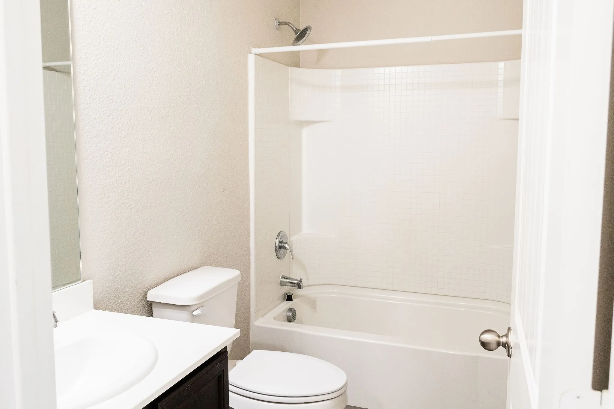 Single Family Residence For Rent in Tarrant County , 6325 Longhorn Herd Lane, Fort Worth, Texas 76123, 4 Bedroom, 3 Bathroom, 2 Garage spaces, 2,853 Sqft, built in 2019, mls#21288912, Real Estate Agent in Fort Worth, Homes For Rent in Tarrant county, Homes For Rent in Fort Worth, Realtor in Fort Worth Texas, Real Estate Brokerage Independent Realty Texas, Luminita Cordes Realtor