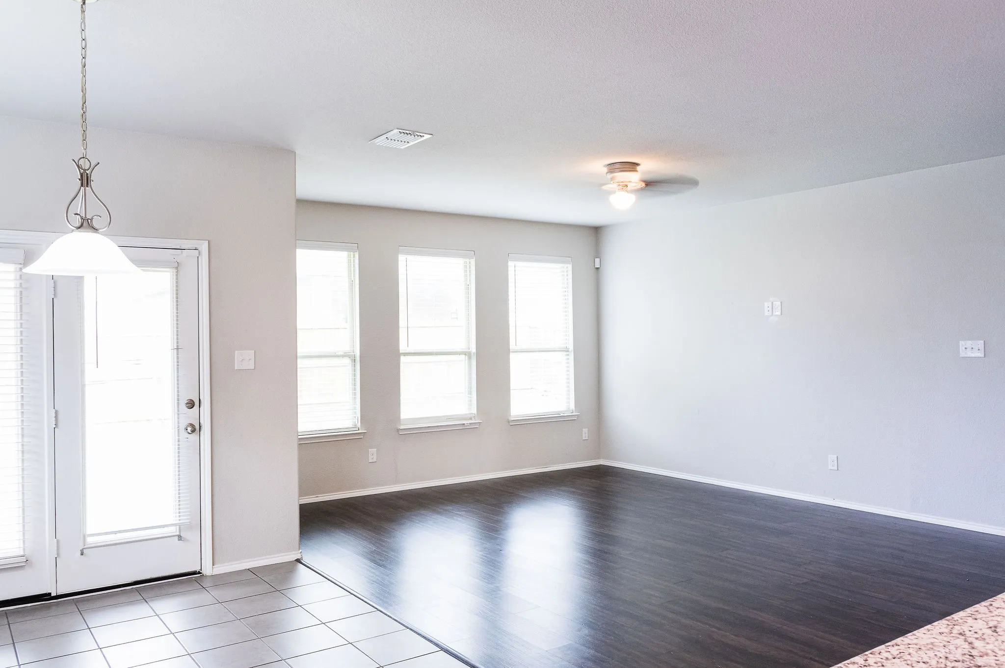 Single Family Residence For Rent in Tarrant County , 6325 Longhorn Herd Lane, Fort Worth, Texas 76123, 4 Bedroom, 3 Bathroom, 2 Garage spaces, 2,853 Sqft, built in 2019, mls#21288912, Real Estate Agent in Fort Worth, Homes For Rent in Tarrant county, Homes For Rent in Fort Worth, Realtor in Fort Worth Texas, Real Estate Brokerage Independent Realty Texas, Luminita Cordes Realtor