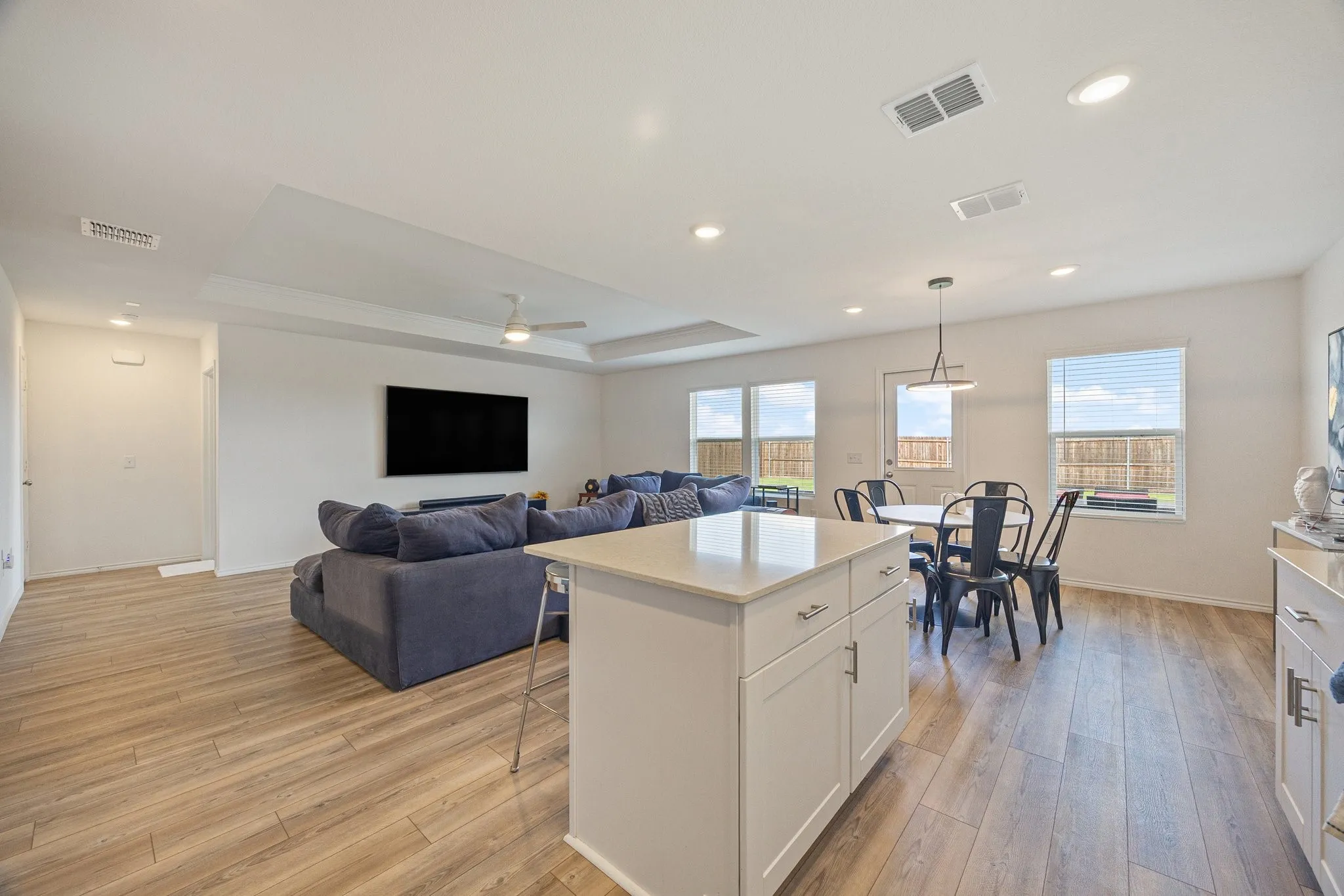 Single Family Residence For Sale in Hunt County , 5436 Agalinis Avenue, Royse City, Texas 75189, 3 Bedroom, 2 Bathroom, 2 Garage spaces, 1,597 Sqft, built in 2023, mls#21293339, Real Estate Agent in Royse City, Homes For Sale in Hunt county, Homes For Sale in Royse City, Realtor in Royse City Texas, Real Estate Brokerage Independent Realty Texas, Luminita Cordes Realtor