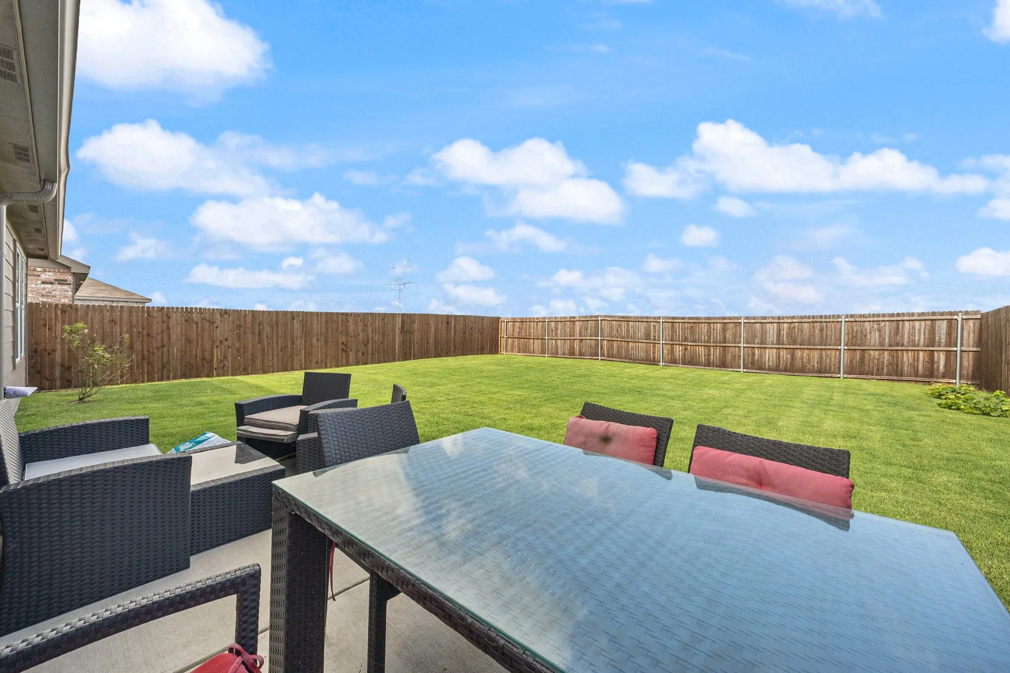 Single Family Residence For Sale in Hunt County , 5436 Agalinis Avenue, Royse City, Texas 75189, 3 Bedroom, 2 Bathroom, 2 Garage spaces, 1,597 Sqft, built in 2023, mls#21293339, Real Estate Agent in Royse City, Homes For Sale in Hunt county, Homes For Sale in Royse City, Realtor in Royse City Texas, Real Estate Brokerage Independent Realty Texas, Luminita Cordes Realtor