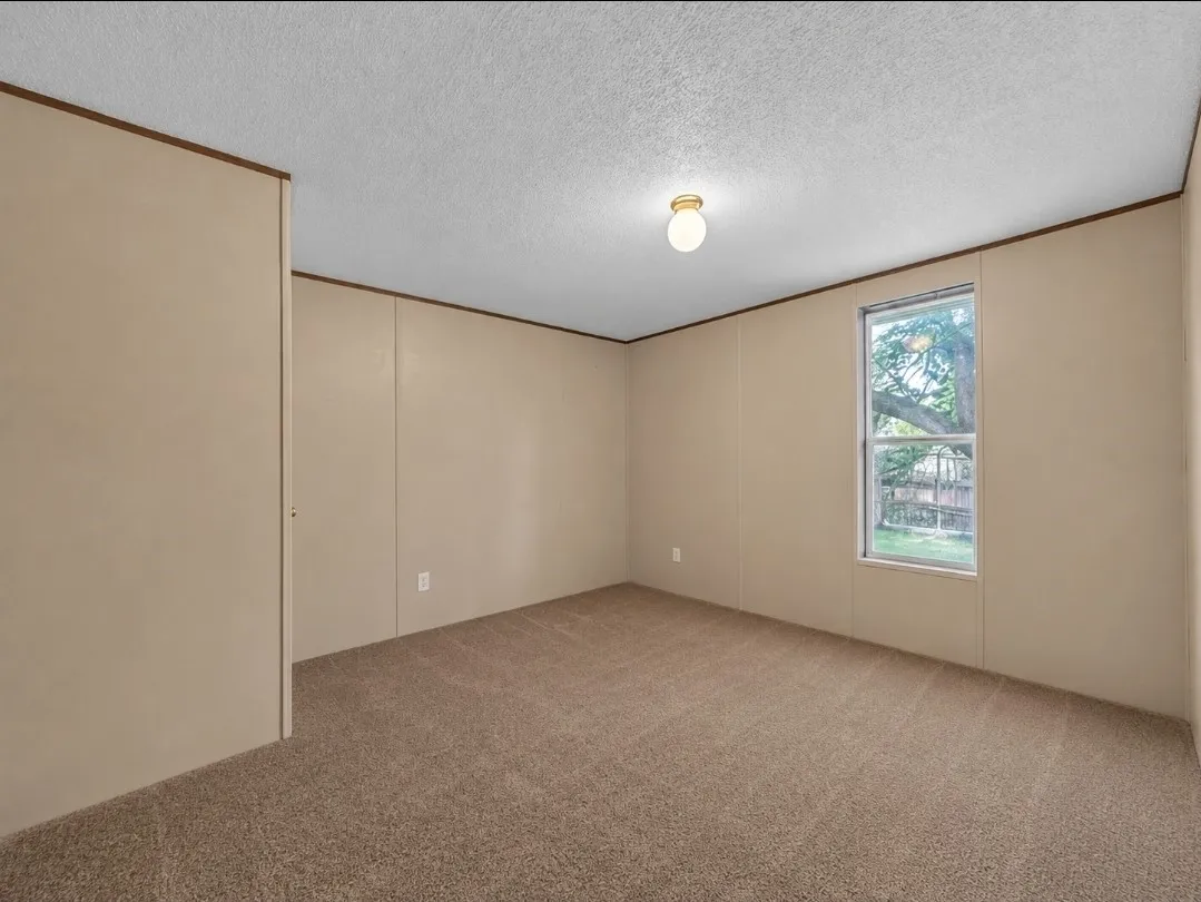 Mobile Home For Sale in Tarrant County , 1909 Coral Road, Pelican Bay, Texas 76020, 3 Bedroom, 2 Bathroom, Garage spaces, 1,152 Sqft, built in 2016, mls#21291798, Real Estate Agent in Pelican Bay, Homes For Sale in Tarrant county, Homes For Sale in Pelican Bay, Realtor in Pelican Bay Texas, Real Estate Brokerage Independent Realty Texas, Luminita Cordes Realtor