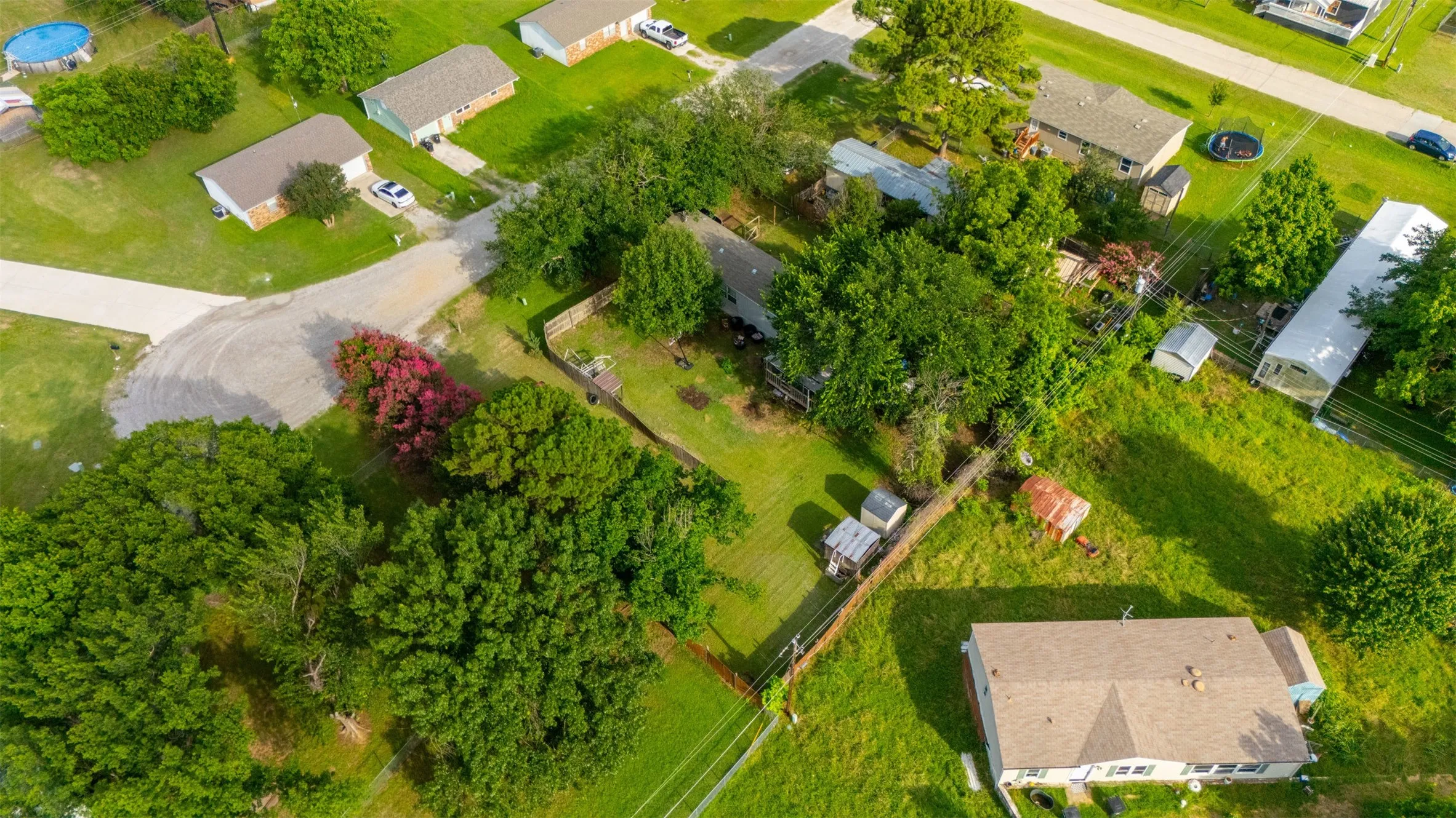 Mobile Home For Sale in Tarrant County , 1909 Coral Road, Pelican Bay, Texas 76020, 3 Bedroom, 2 Bathroom, Garage spaces, 1,152 Sqft, built in 2016, mls#21291798, Real Estate Agent in Pelican Bay, Homes For Sale in Tarrant county, Homes For Sale in Pelican Bay, Realtor in Pelican Bay Texas, Real Estate Brokerage Independent Realty Texas, Luminita Cordes Realtor