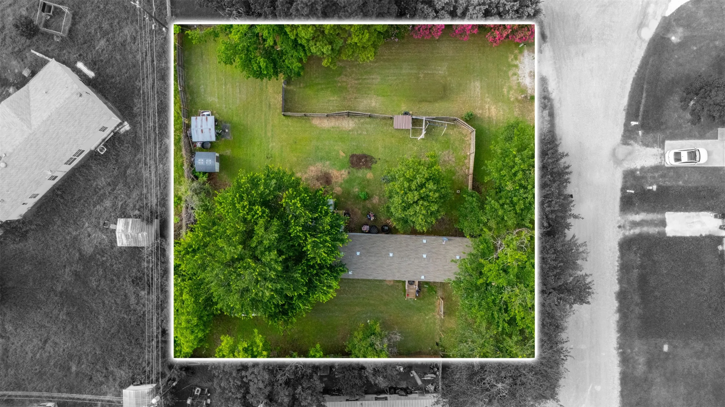 Mobile Home For Sale in Tarrant County , 1909 Coral Road, Pelican Bay, Texas 76020, 3 Bedroom, 2 Bathroom, Garage spaces, 1,152 Sqft, built in 2016, mls#21291798, Real Estate Agent in Pelican Bay, Homes For Sale in Tarrant county, Homes For Sale in Pelican Bay, Realtor in Pelican Bay Texas, Real Estate Brokerage Independent Realty Texas, Luminita Cordes Realtor