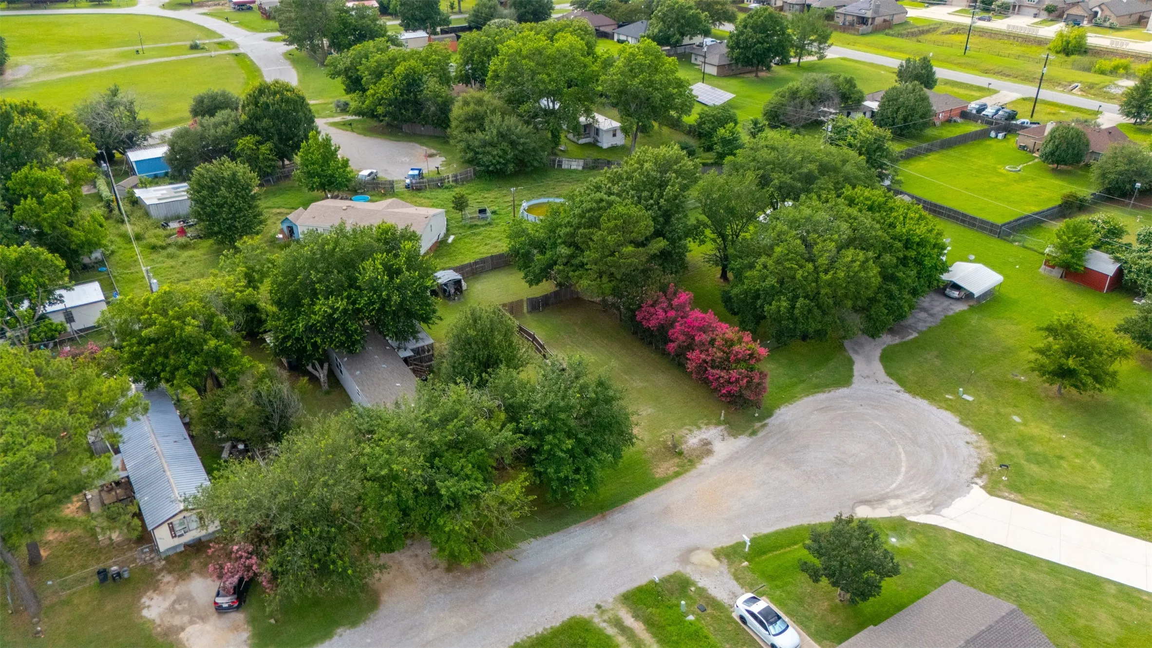 Mobile Home For Sale in Tarrant County , 1909 Coral Road, Pelican Bay, Texas 76020, 3 Bedroom, 2 Bathroom, Garage spaces, 1,152 Sqft, built in 2016, mls#21291798, Real Estate Agent in Pelican Bay, Homes For Sale in Tarrant county, Homes For Sale in Pelican Bay, Realtor in Pelican Bay Texas, Real Estate Brokerage Independent Realty Texas, Luminita Cordes Realtor