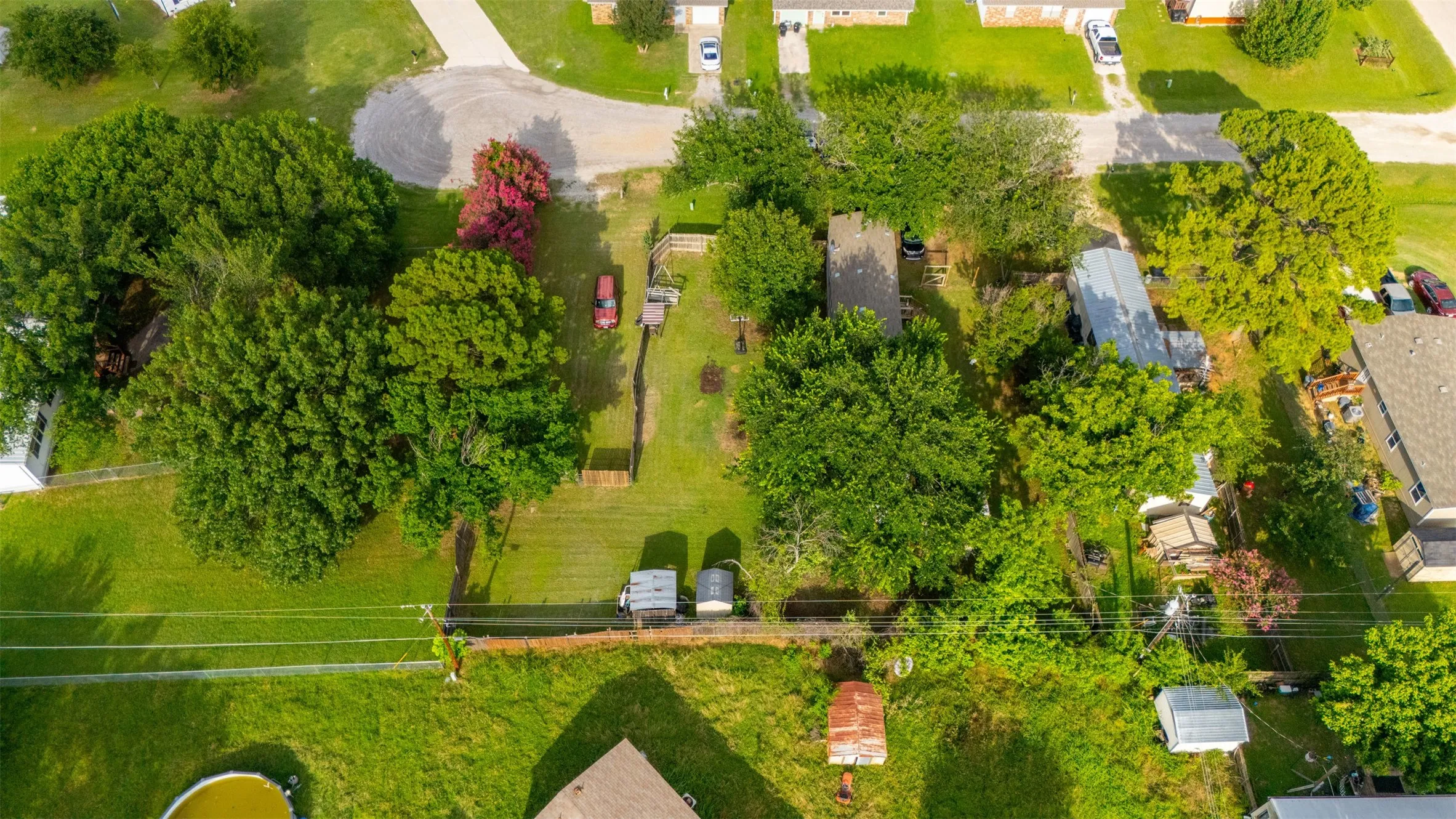 Mobile Home For Sale in Tarrant County , 1909 Coral Road, Pelican Bay, Texas 76020, 3 Bedroom, 2 Bathroom, Garage spaces, 1,152 Sqft, built in 2016, mls#21291798, Real Estate Agent in Pelican Bay, Homes For Sale in Tarrant county, Homes For Sale in Pelican Bay, Realtor in Pelican Bay Texas, Real Estate Brokerage Independent Realty Texas, Luminita Cordes Realtor