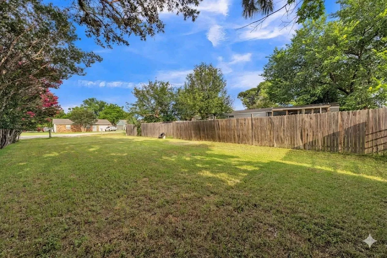 Mobile Home For Sale in Tarrant County , 1909 Coral Road, Pelican Bay, Texas 76020, 3 Bedroom, 2 Bathroom, Garage spaces, 1,152 Sqft, built in 2016, mls#21291798, Real Estate Agent in Pelican Bay, Homes For Sale in Tarrant county, Homes For Sale in Pelican Bay, Realtor in Pelican Bay Texas, Real Estate Brokerage Independent Realty Texas, Luminita Cordes Realtor