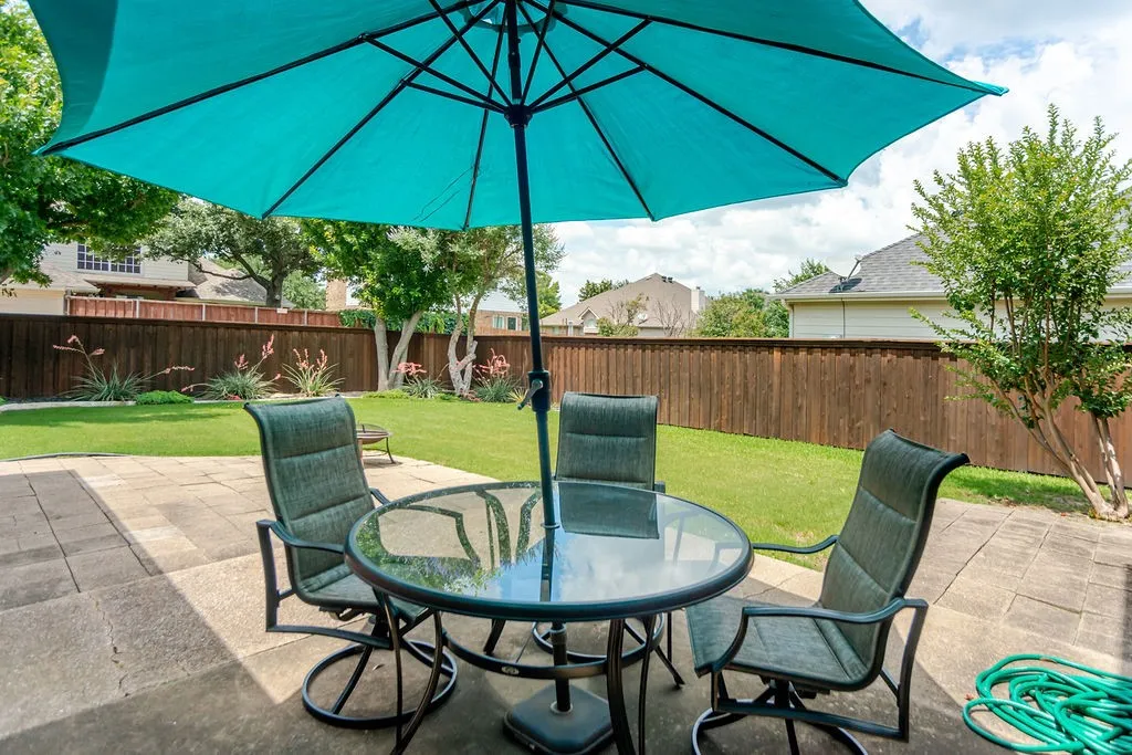 Single Family Residence For Sale in Collin County , 5700 White Pine Drive, Mc Kinney, Texas 75070, 4 Bedroom, 3 Bathroom, 3 Garage spaces, 3,002 Sqft, built in 2000, mls#21279465, Real Estate Agent in Mc Kinney, Homes For Sale in Collin county, Homes For Sale in Mc Kinney, Realtor in Mc Kinney Texas, Real Estate Brokerage Independent Realty Texas, Luminita Cordes Realtor