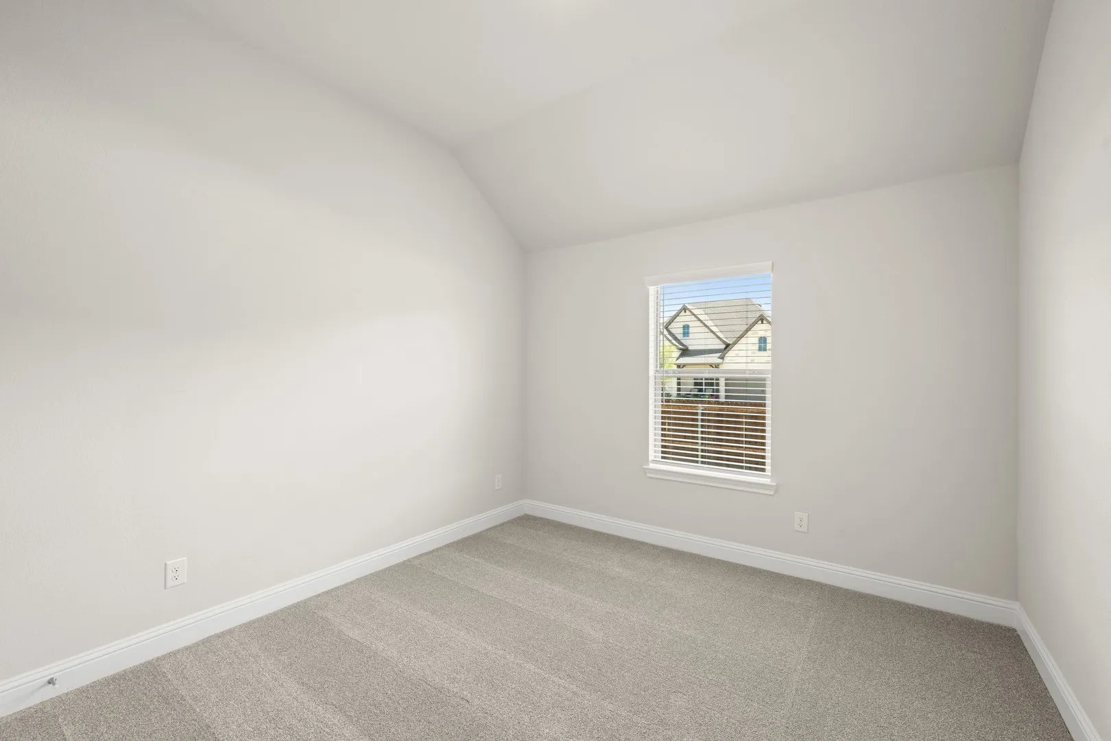 DFW-Mockingbird Hills-Concept 2267-10 Osprey Street- BedRoom- Risewell Homes