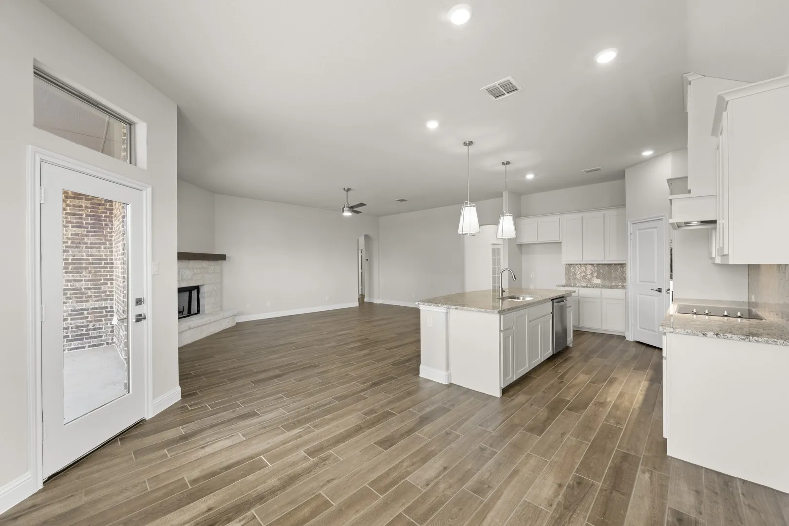 DFW-Mockingbird Hills-Concept 2267-10 Osprey Street- Breakfast nook- Risewell Homes-2