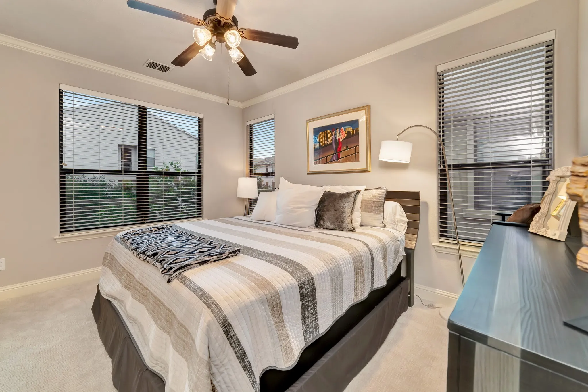Townhouse For Sale in Collin County , 5728 Robbie Road, Plano, Texas 75024, 3 Bedroom, 4 Bathroom, 2 Garage spaces, 2,050 Sqft, built in 2006, mls#21286984, Real Estate Agent in Plano, Homes For Sale in Collin county, Homes For Sale in Plano, Realtor in Plano Texas, Real Estate Brokerage Independent Realty Texas, Luminita Cordes Realtor