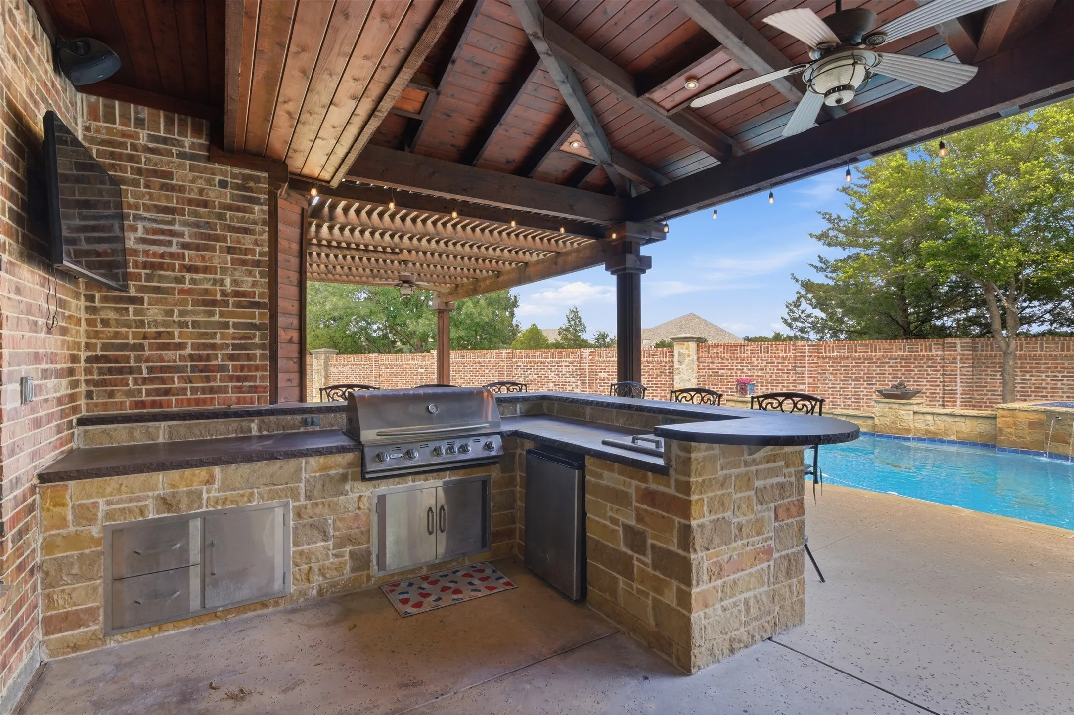Single Family Residence For Sale in Denton County , 4625 The Landings Court, Frisco, Texas 75033, 5 Bedroom, 4 Bathroom, 3 Garage spaces, 4,439 Sqft, built in 2006, mls#21292434, Real Estate Agent in Frisco, Homes For Sale in Denton county, Homes For Sale in Frisco, Realtor in Frisco Texas, Real Estate Brokerage Independent Realty Texas, Luminita Cordes Realtor